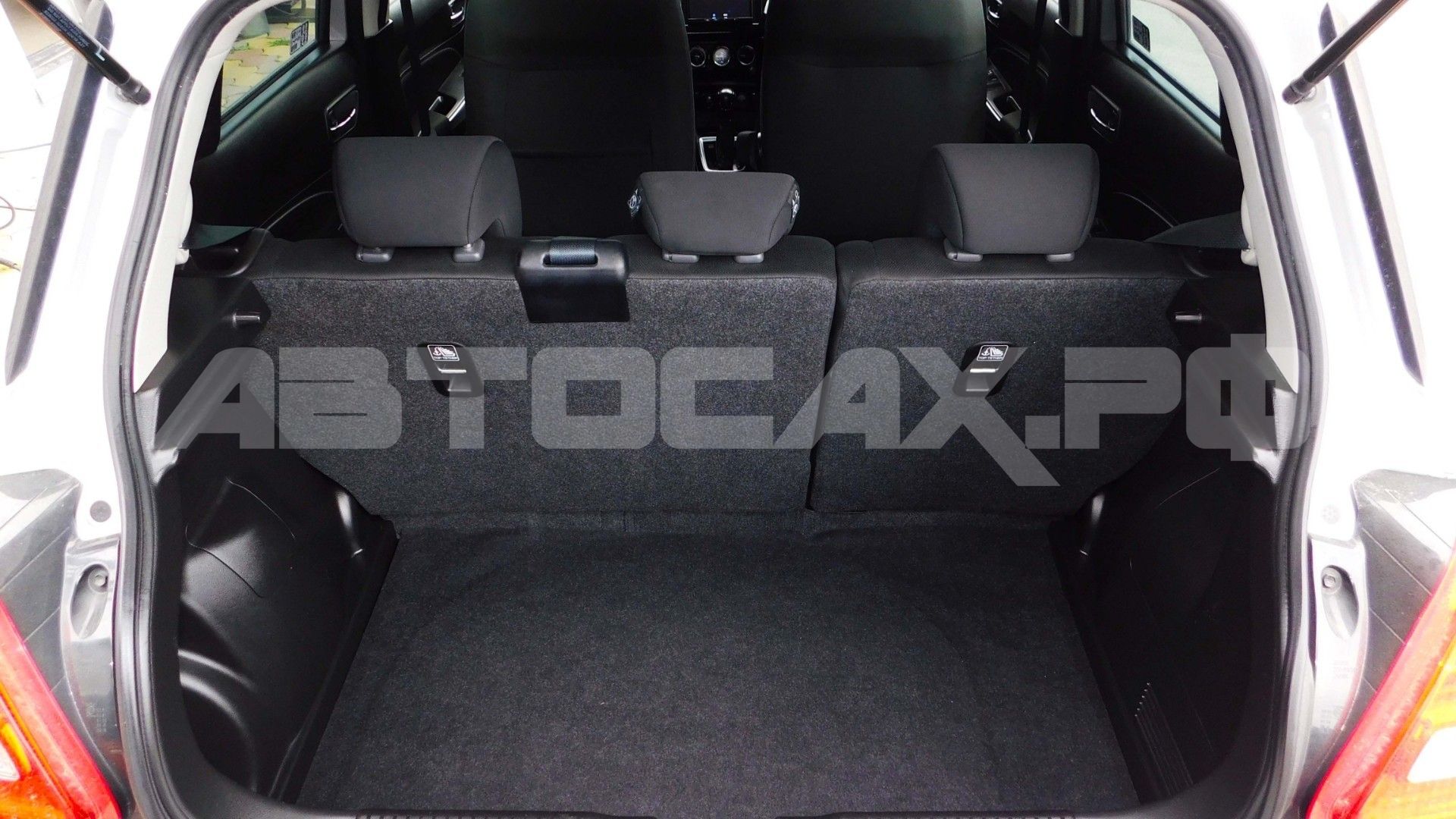 Suzuki Swift 2022, Хэтчбек — фото 14
