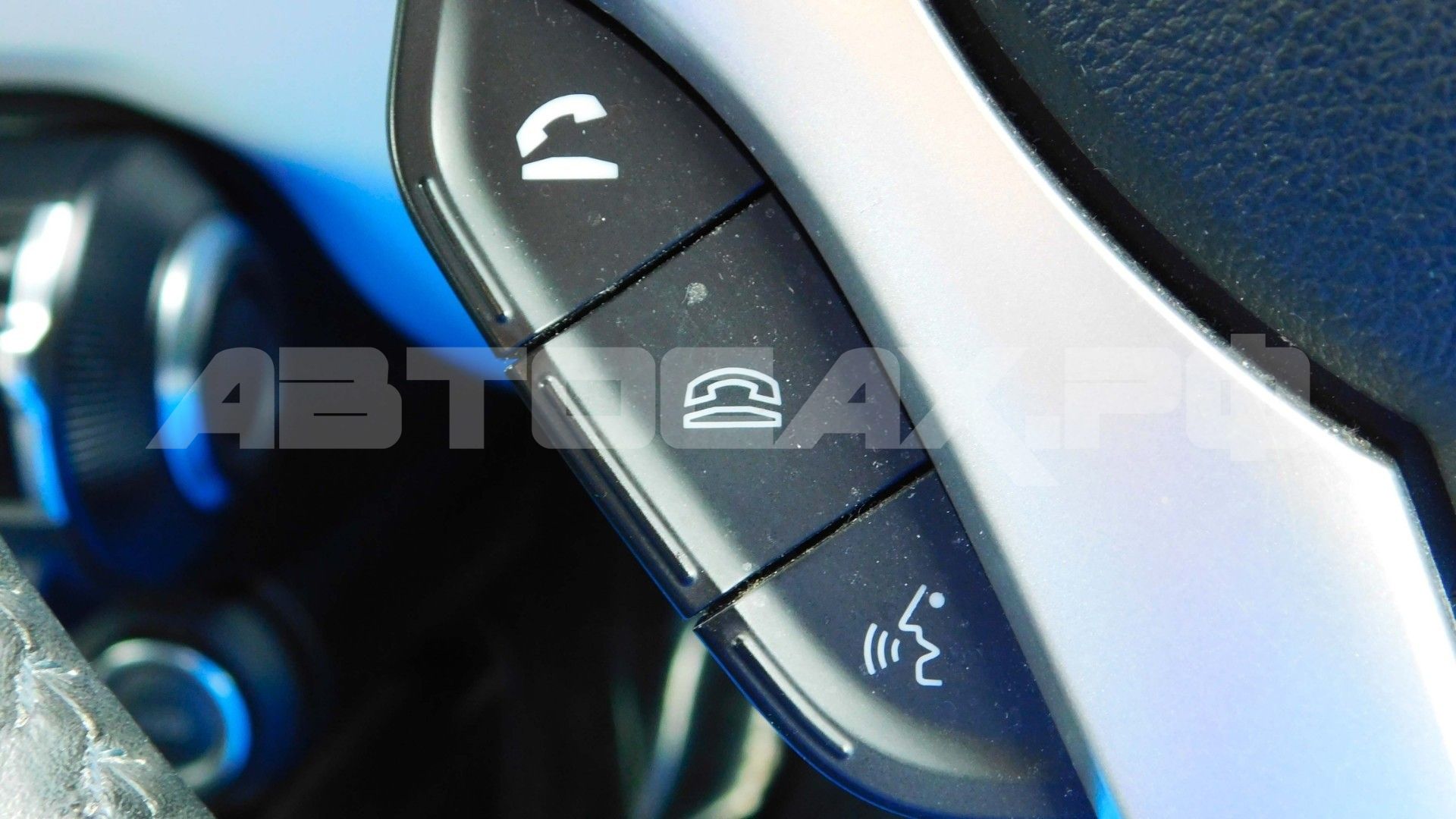 Suzuki Ignis 2018, Кроссовер — фото 40