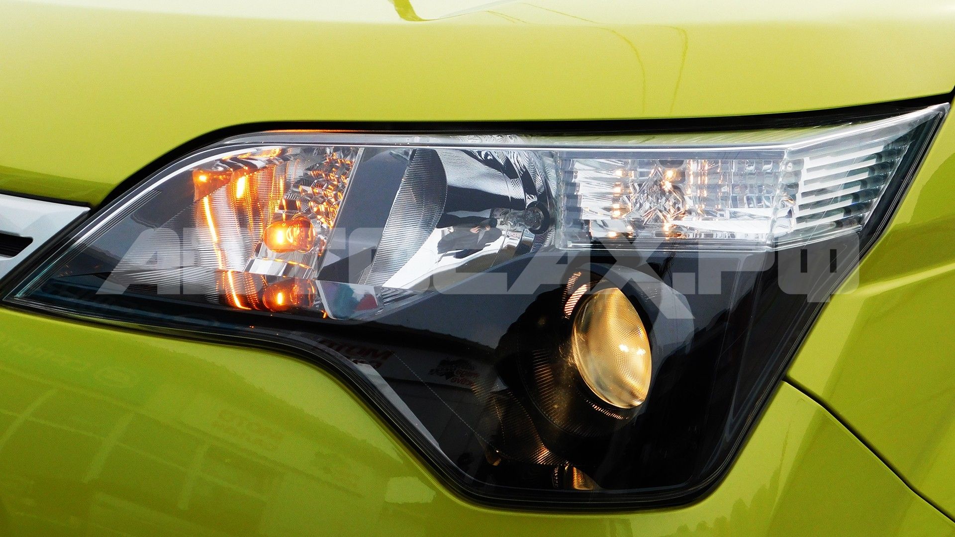 Toyota Spade 2019, Хэтчбек — фото 37