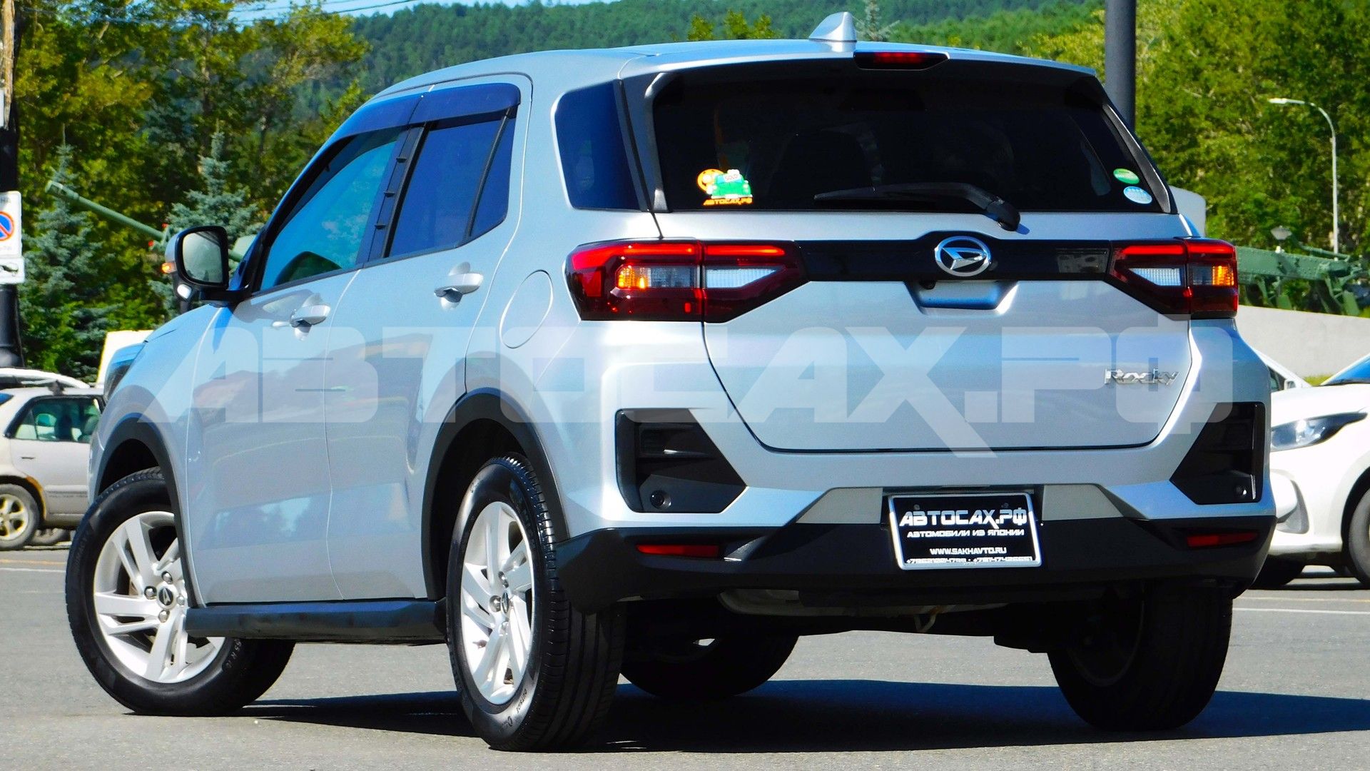 Daihatsu Rocky 2021, Кроссовер — фото 48