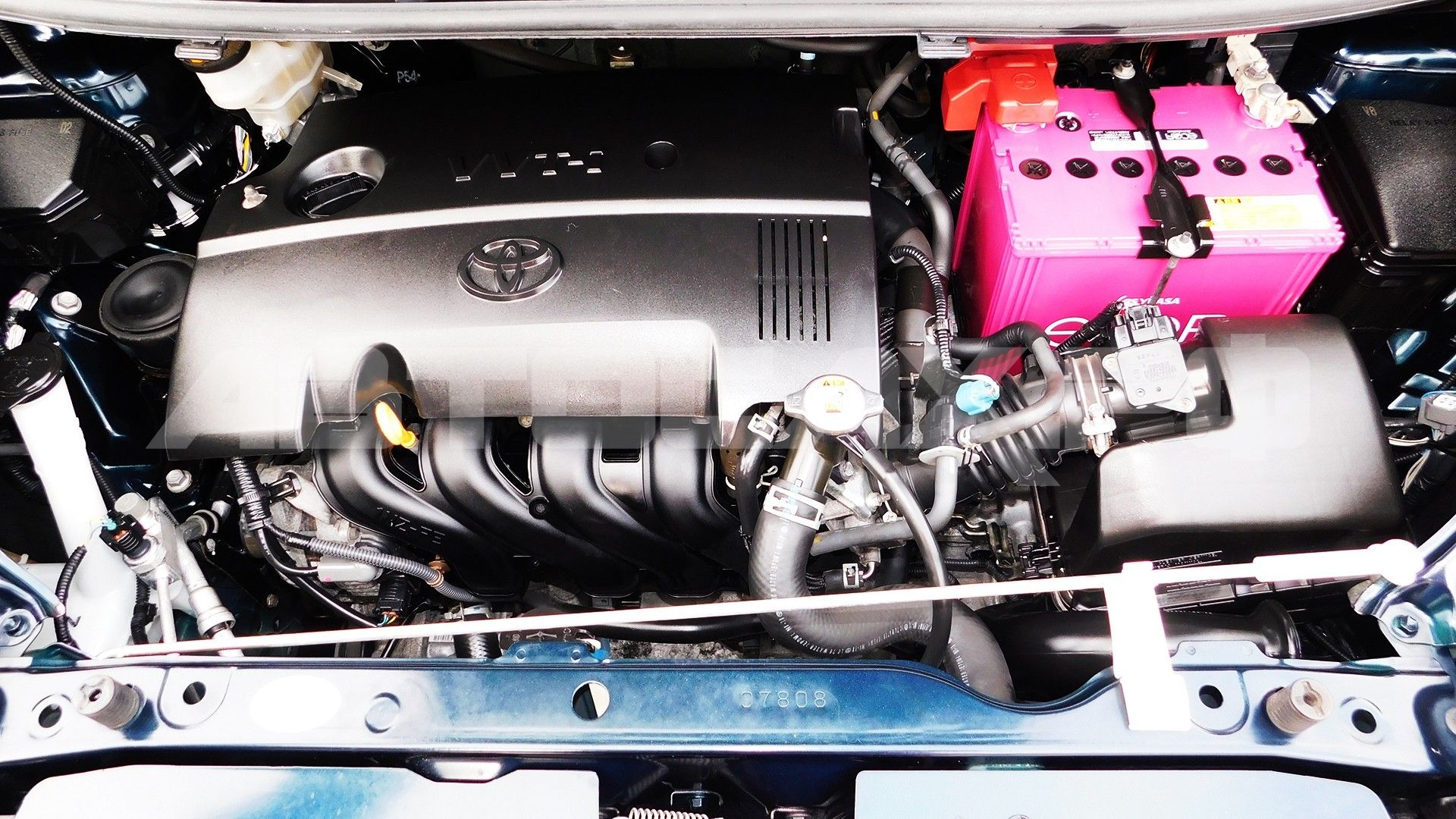 Toyota Spade 2018, Хэтчбек — фото 48