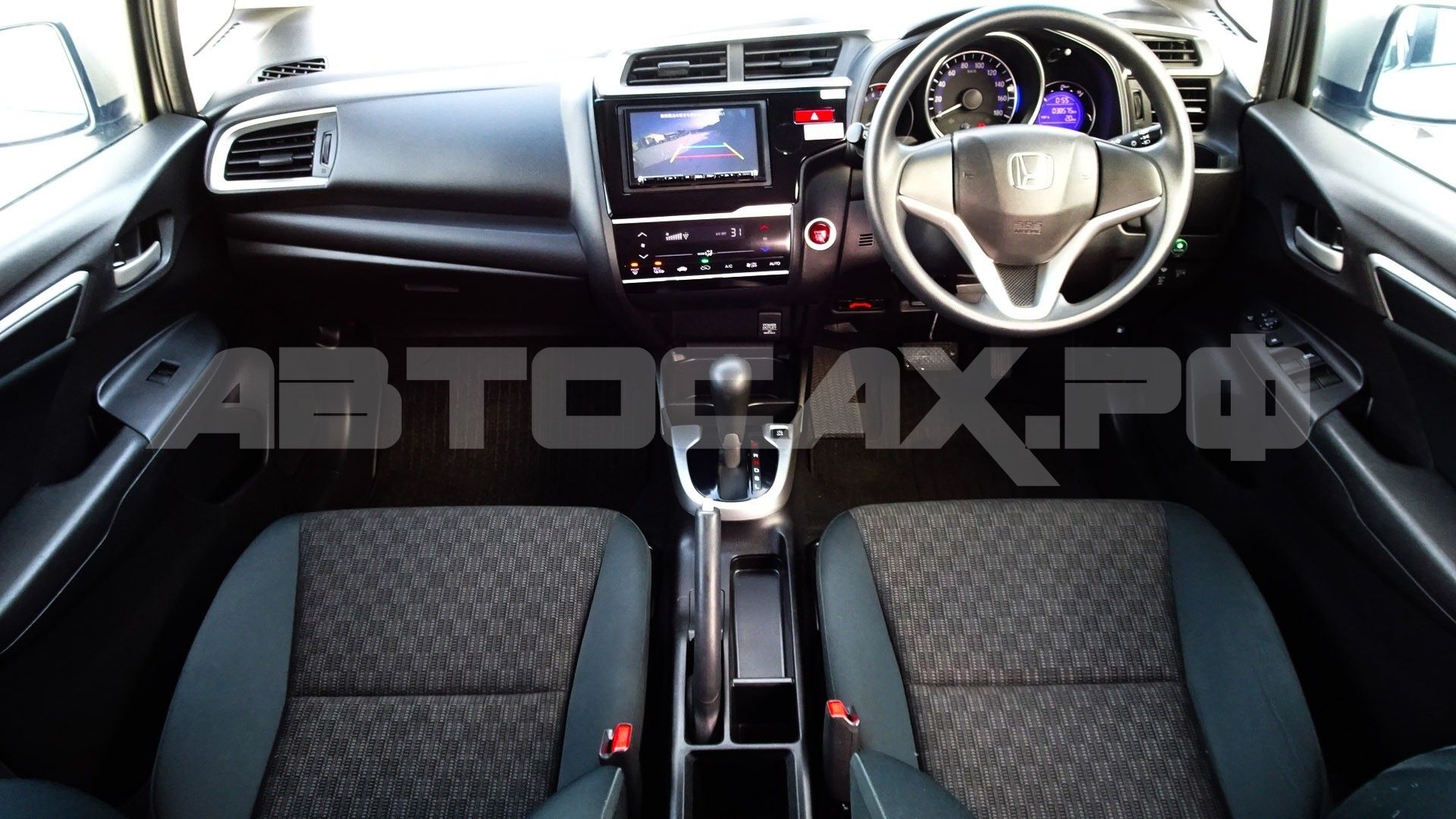 Honda Fit 2017, Хэтчбек — фото 11