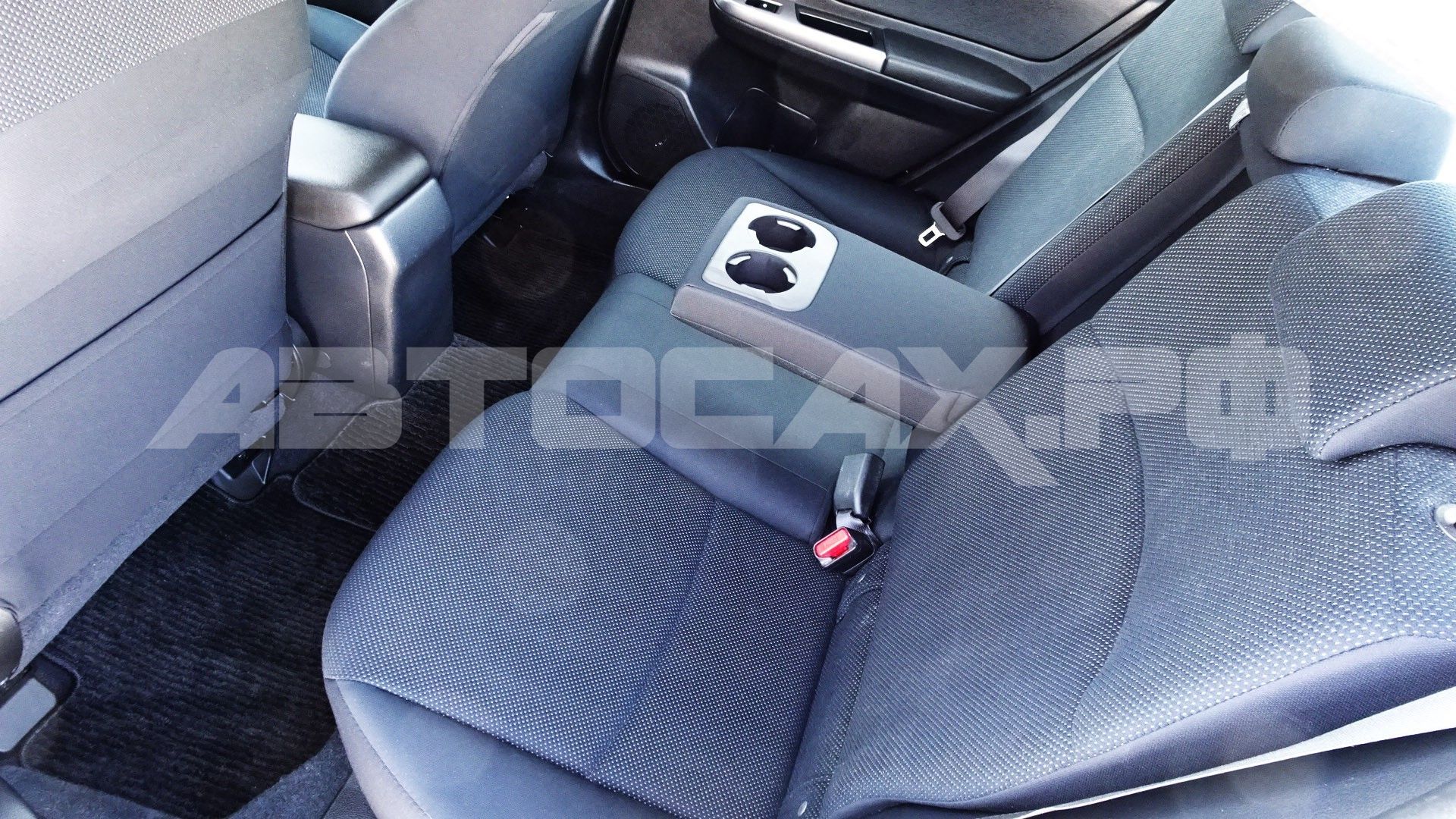 Subaru Impreza G4 2016, Седан — фото 22