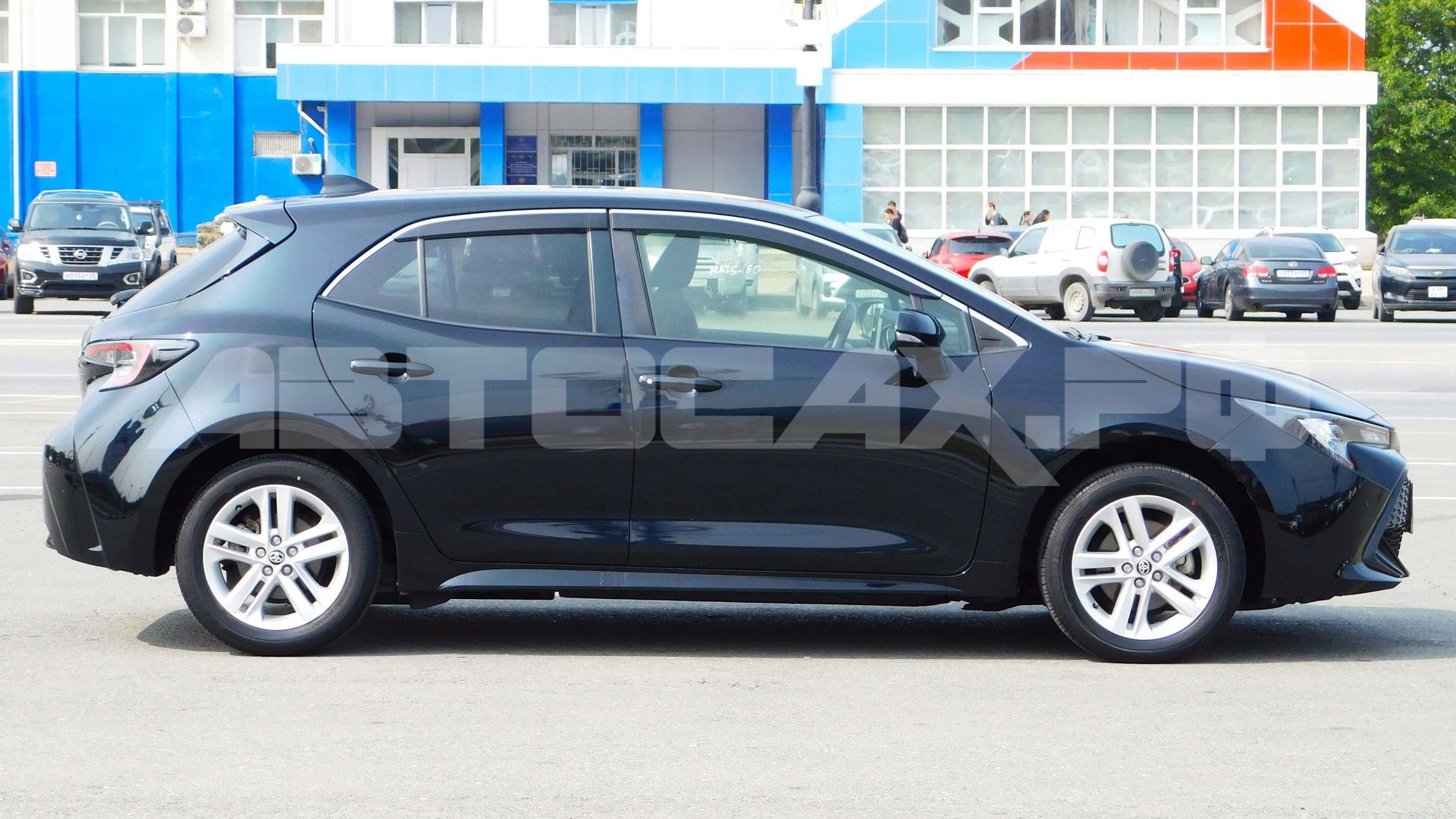 Toyota Corolla Sport 2022, Хэтчбек — фото 6