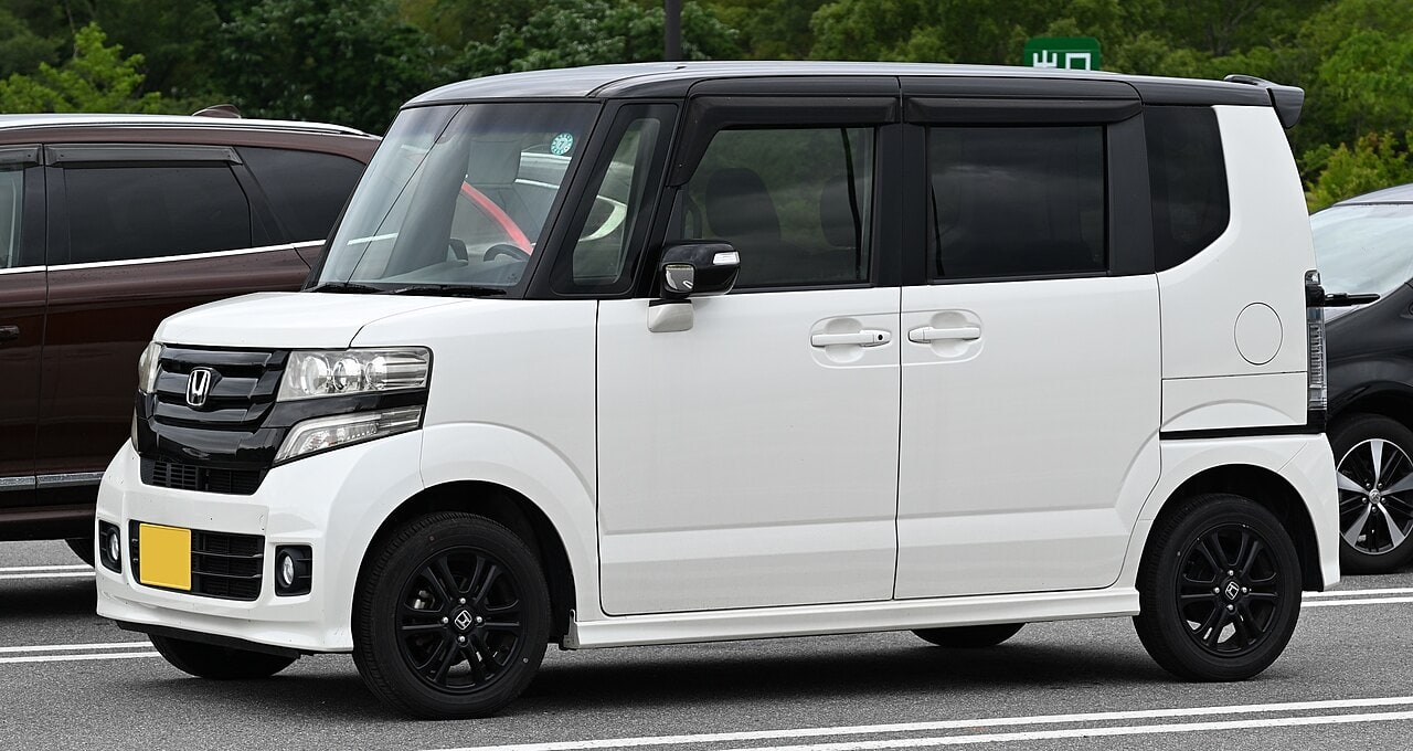 Honda N-Box — японский кей-кар