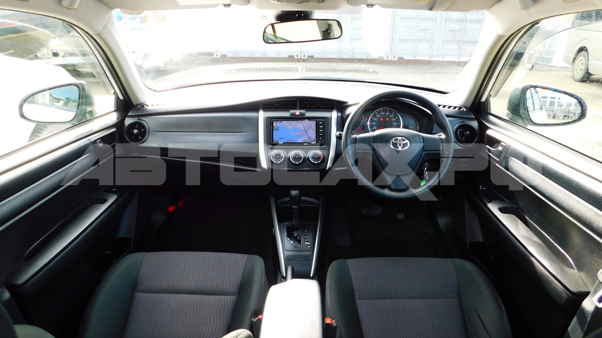 Toyota Corolla Fielder 2017, Универсал — фото 12