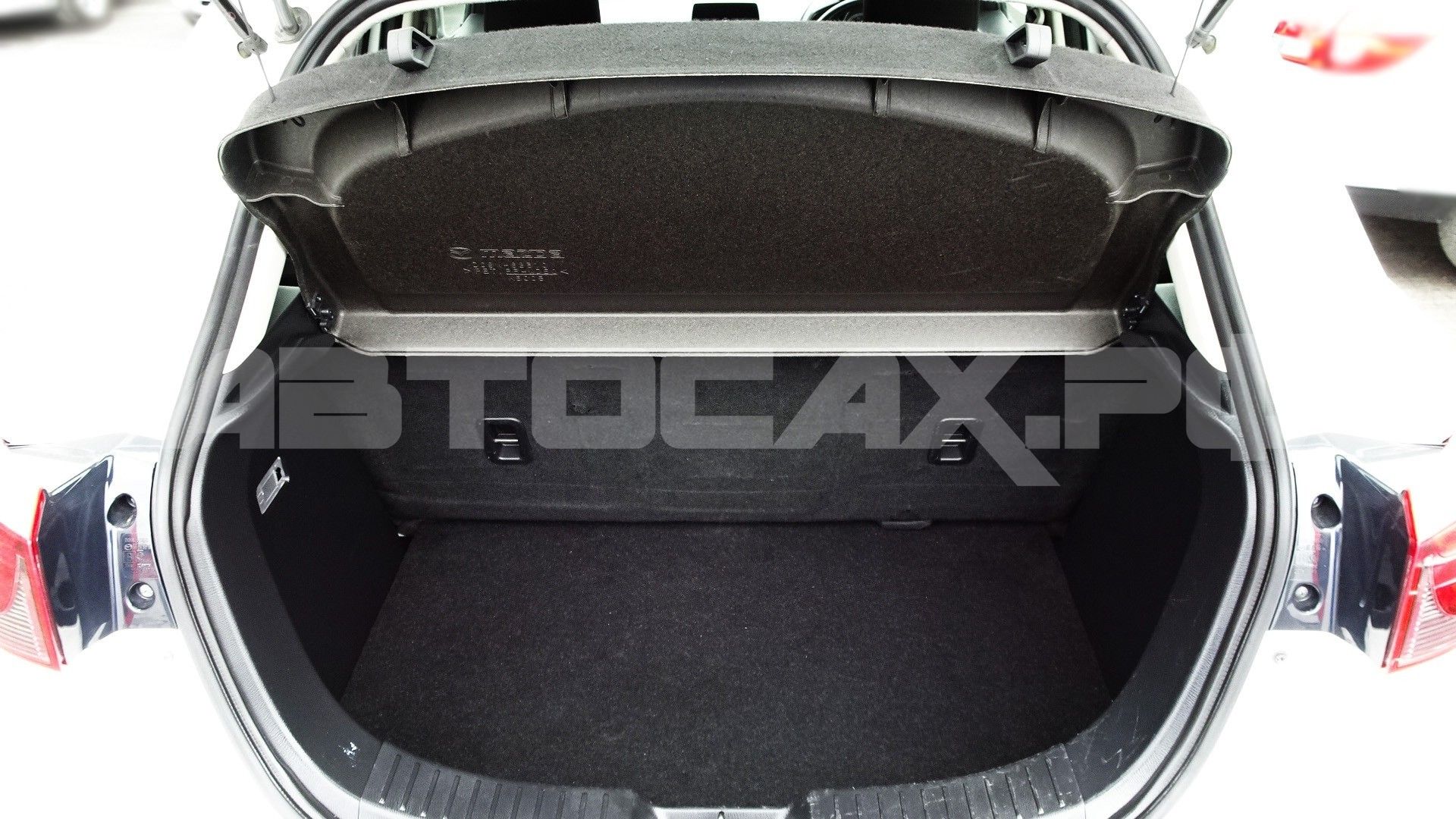 Mazda Demio 2019, Хэтчбек — фото 15