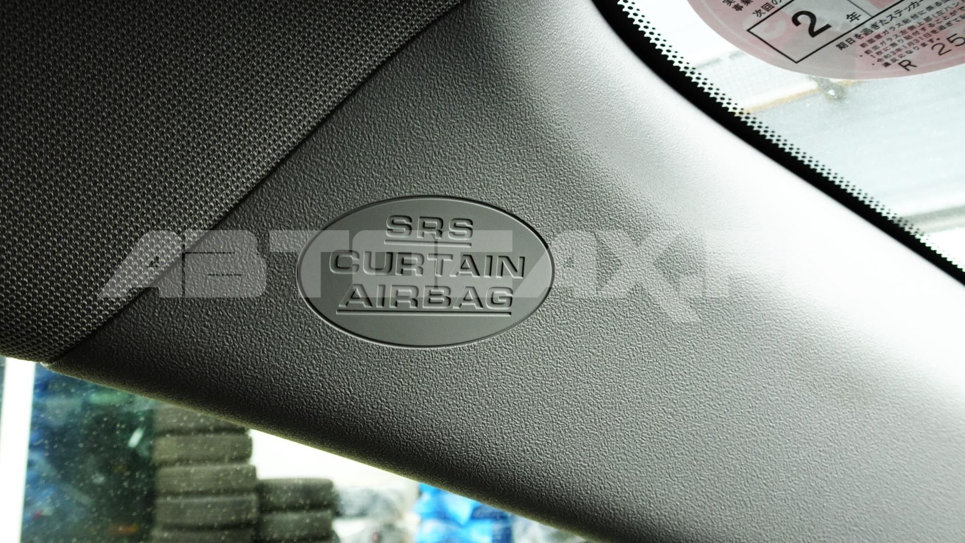 Toyota Wish 2016, Минивэн — фото 26