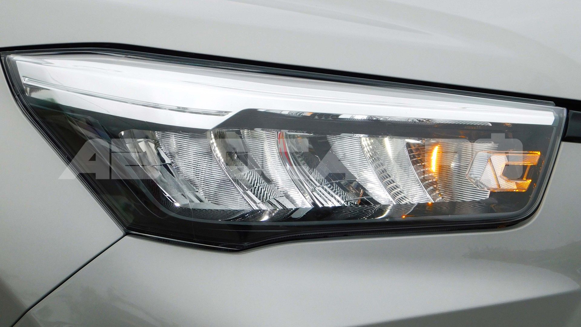Toyota Raize 2023, Кроссовер — фото 40