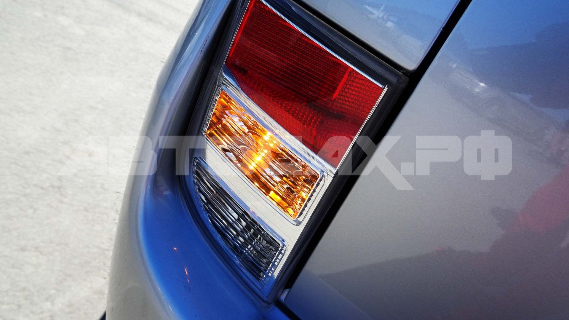 Toyota Isis 2017, Минивэн — фото 45