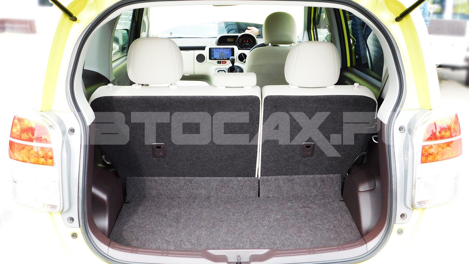 Toyota Spade 2019, Хэтчбек — фото 20