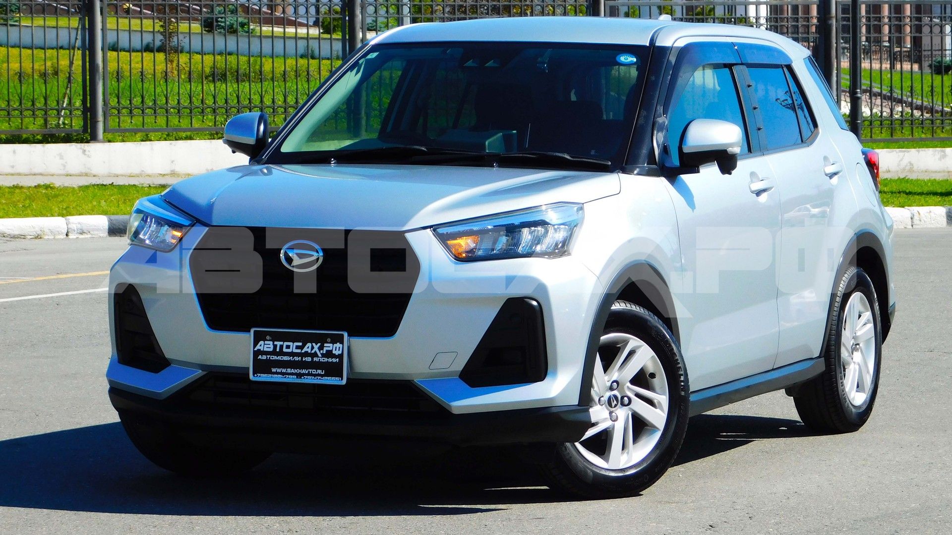 Daihatsu Rocky 2021, Кроссовер — фото 3