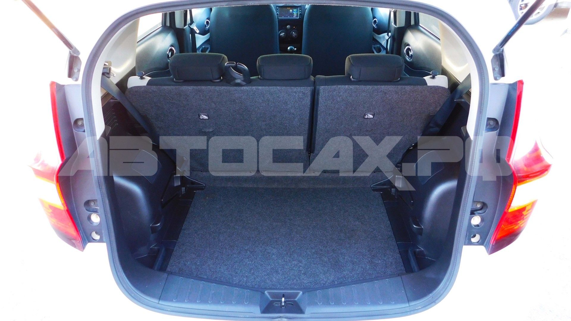 Nissan Note 2019, Хэтчбек — фото 21