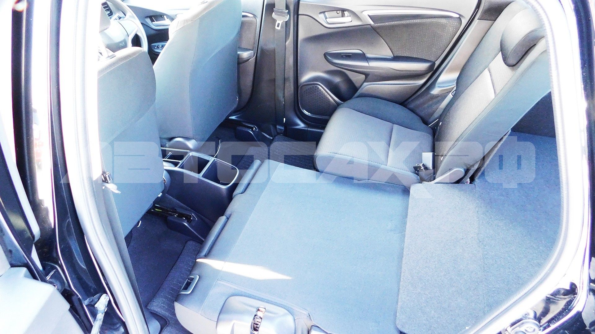 Honda Fit 2016, Хэтчбек — фото 17