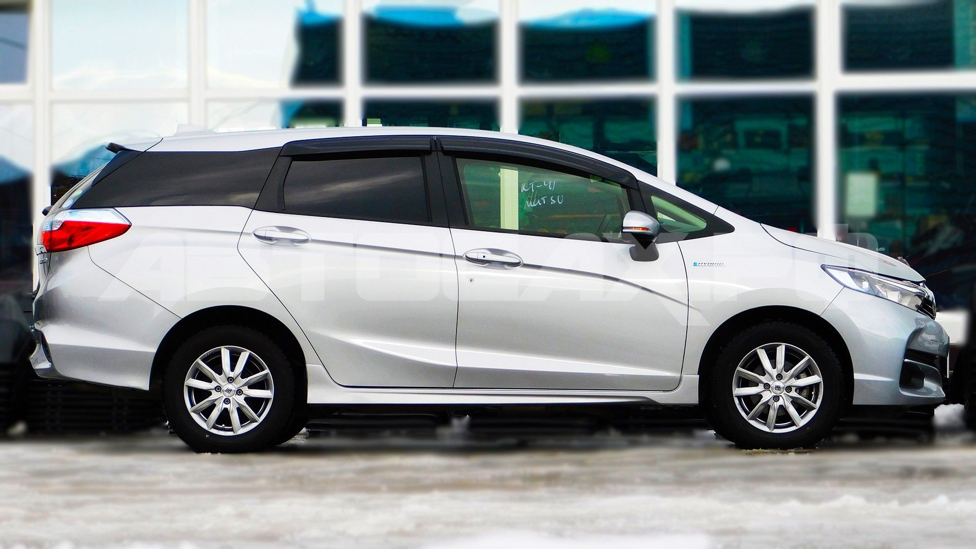 Honda Shuttle 2018, Универсал — фото 8