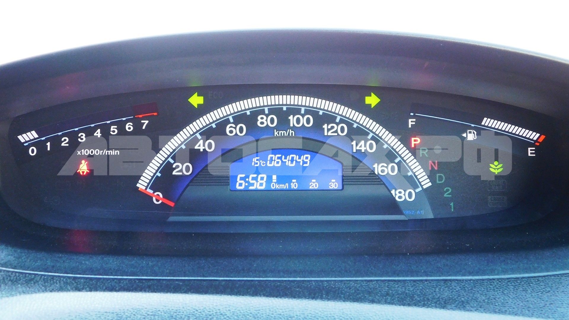 Honda Freed 2016, Минивэн — фото 53