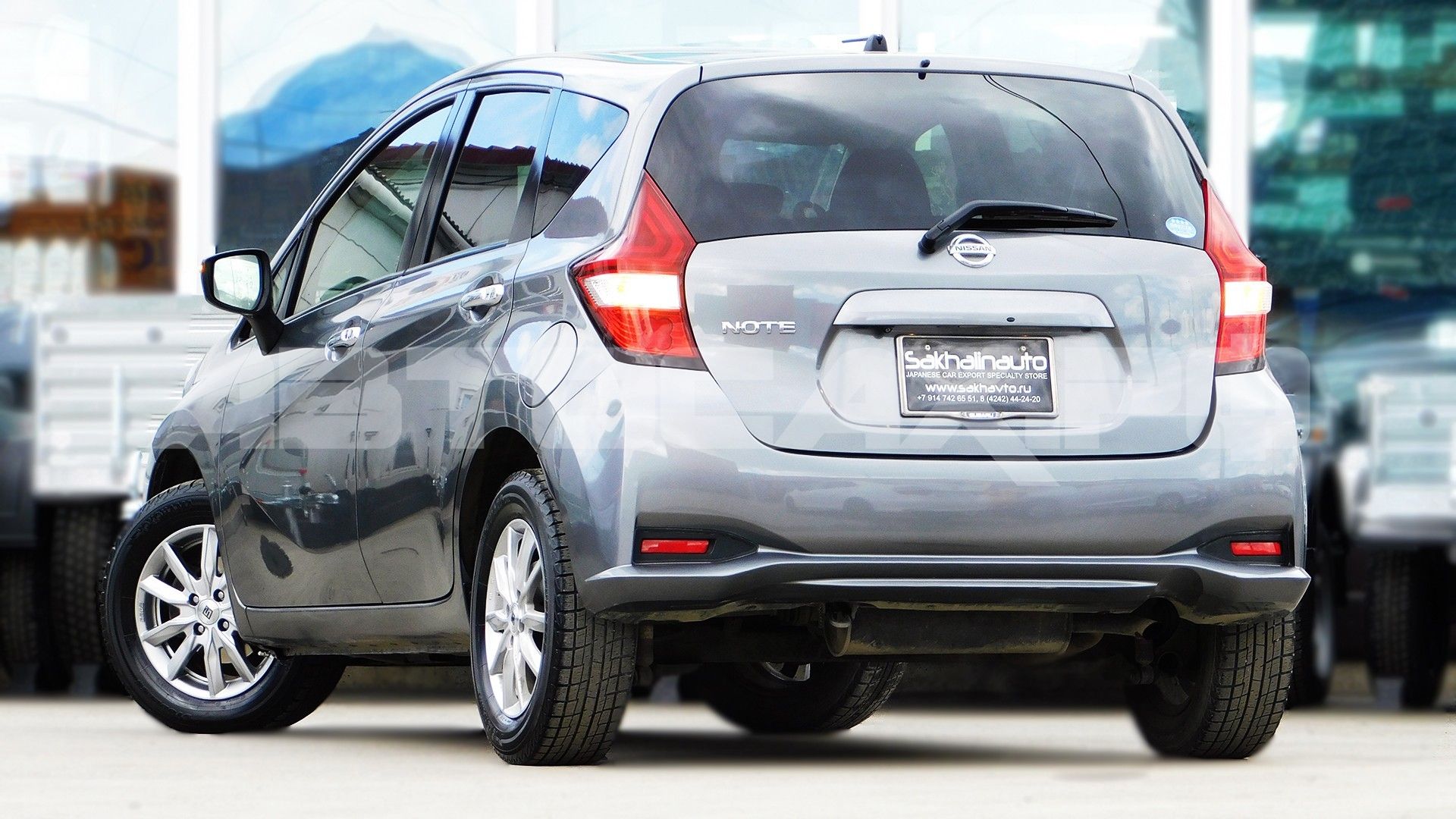 Nissan Note 2018, Хэтчбек — фото 4