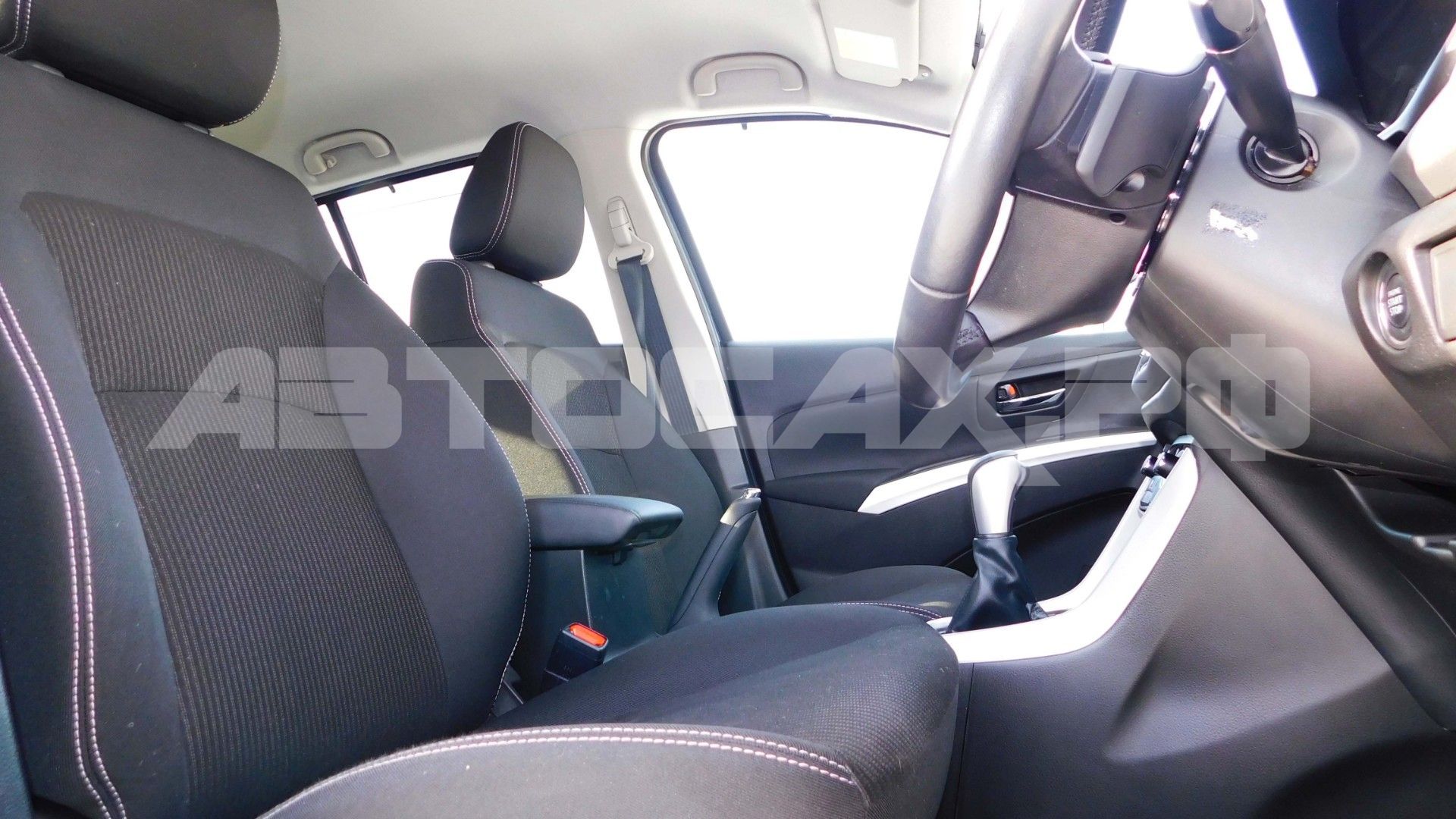 Suzuki SX-4 Cross 2020, Кроссовер — фото 9