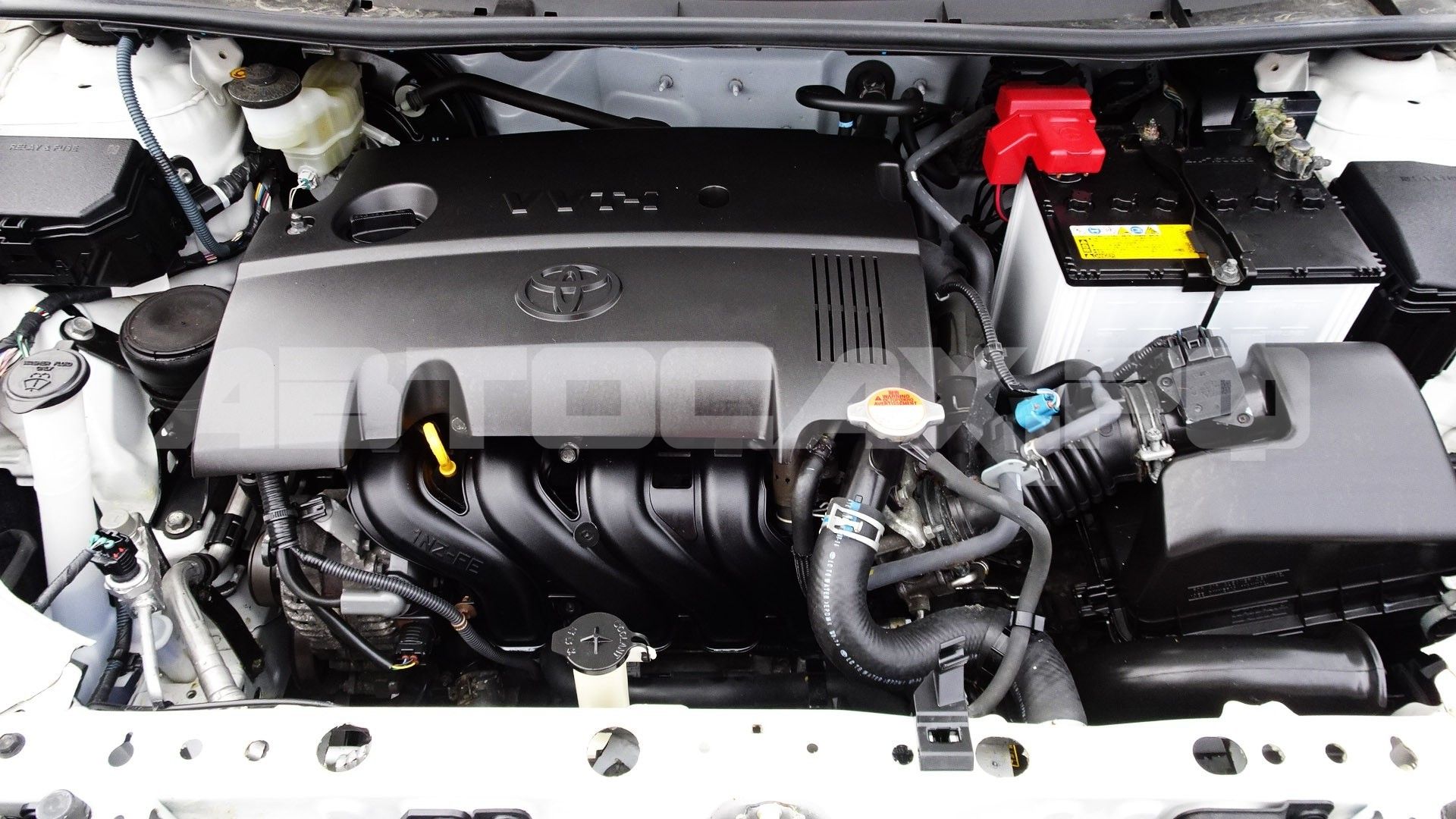 Toyota Corolla Axio 2017, Седан — фото 6