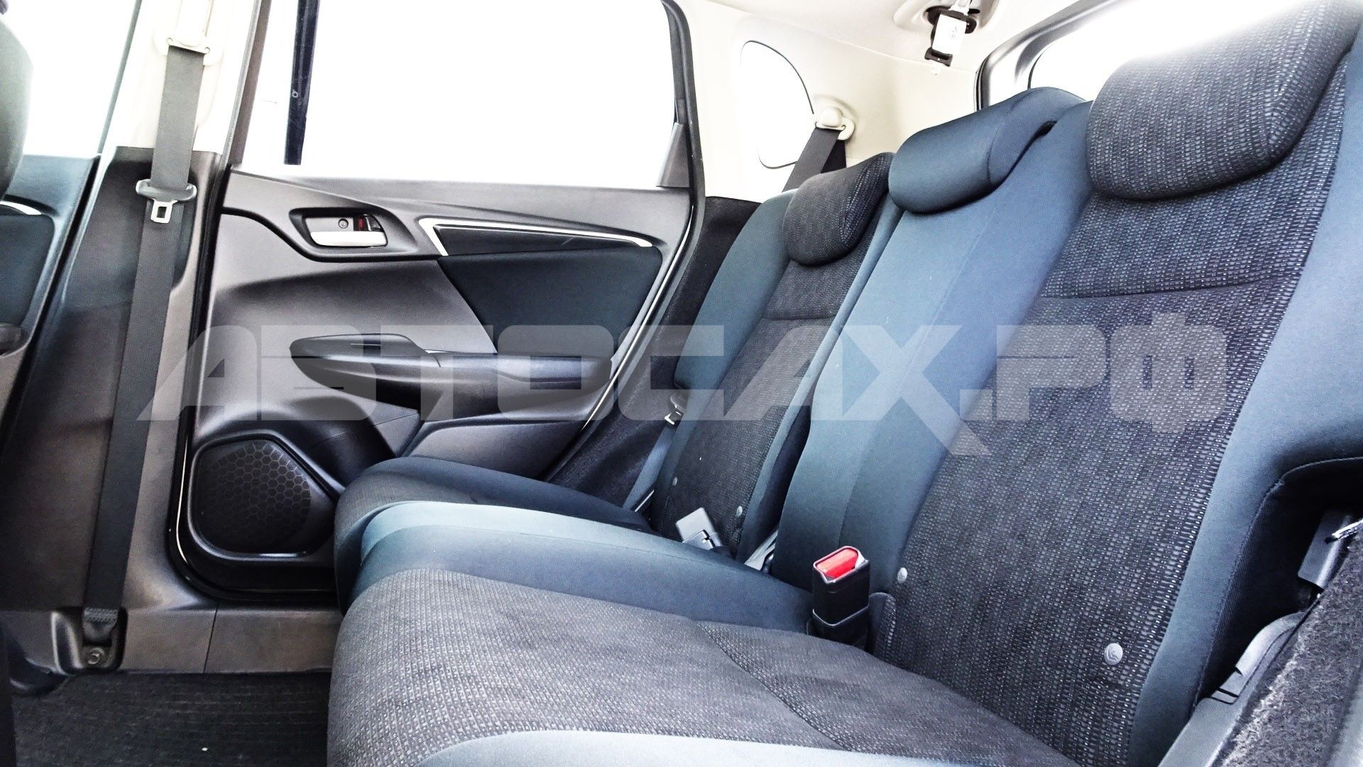 Honda Fit 2017, Хэтчбек — фото 16