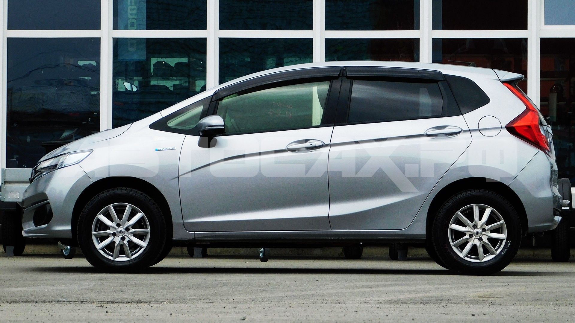 Honda Fit 2017, Хэтчбек — фото 6
