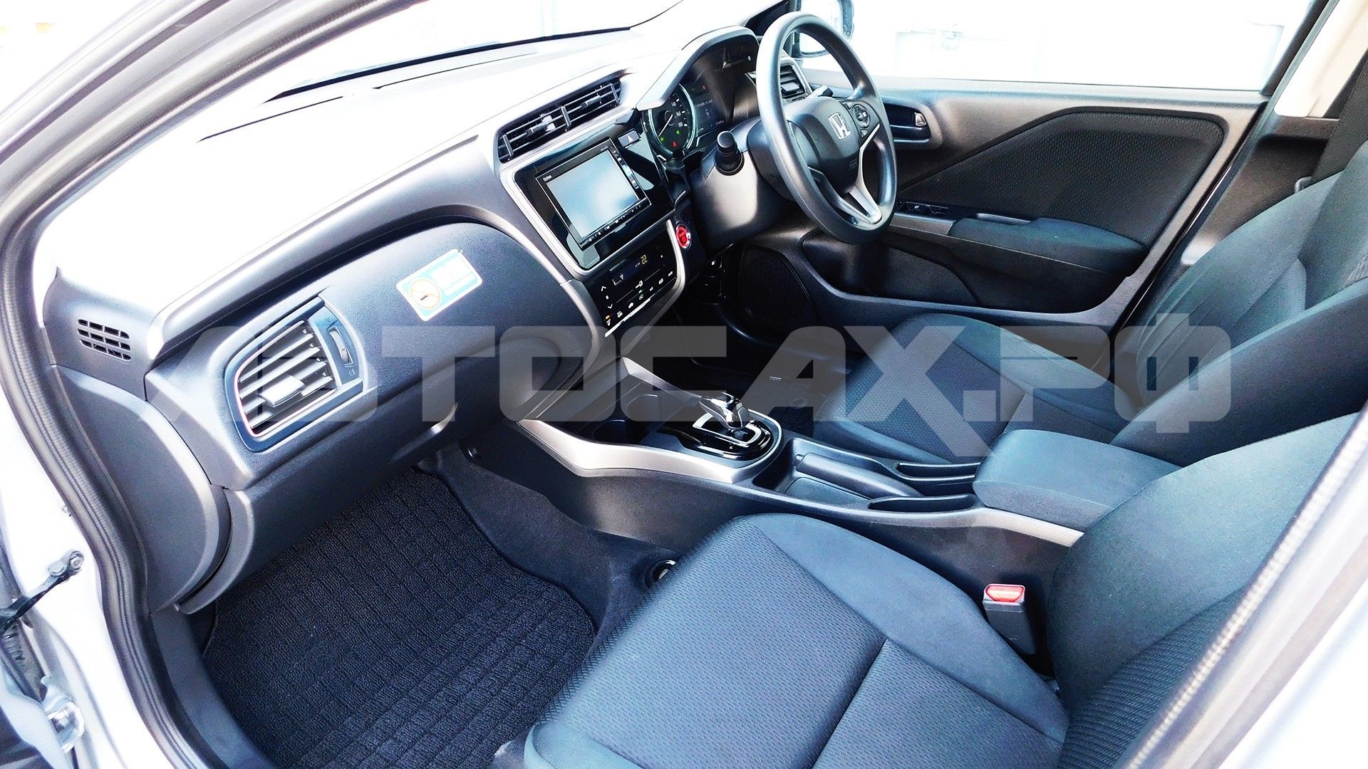 Honda Grace 2017, Седан — фото 13
