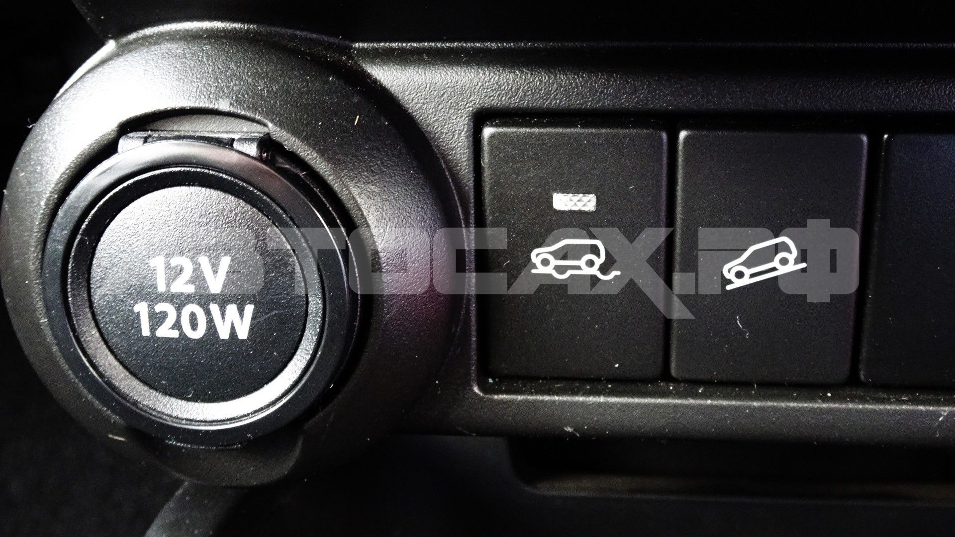 Suzuki Ignis 2019, Кроссовер — фото 20
