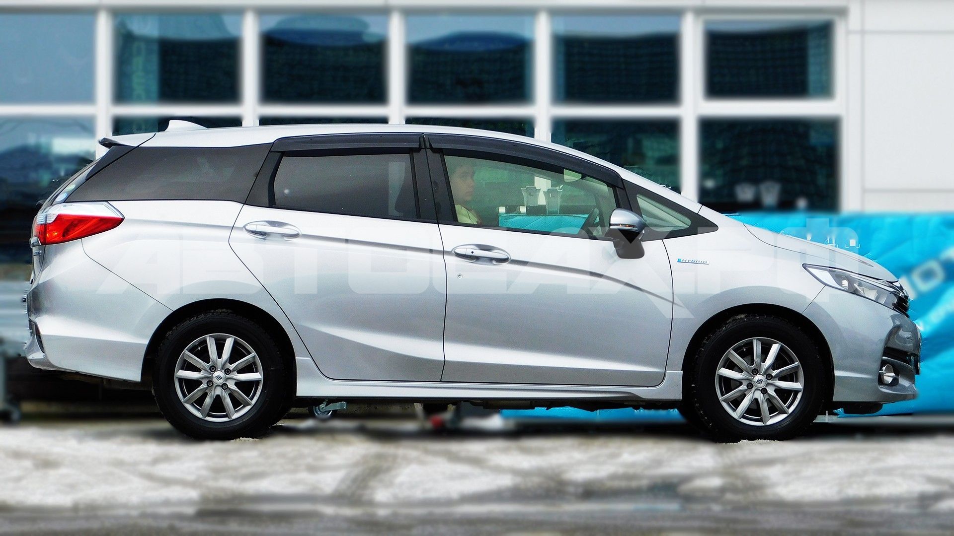 Honda Shuttle 2017, Универсал — фото 8