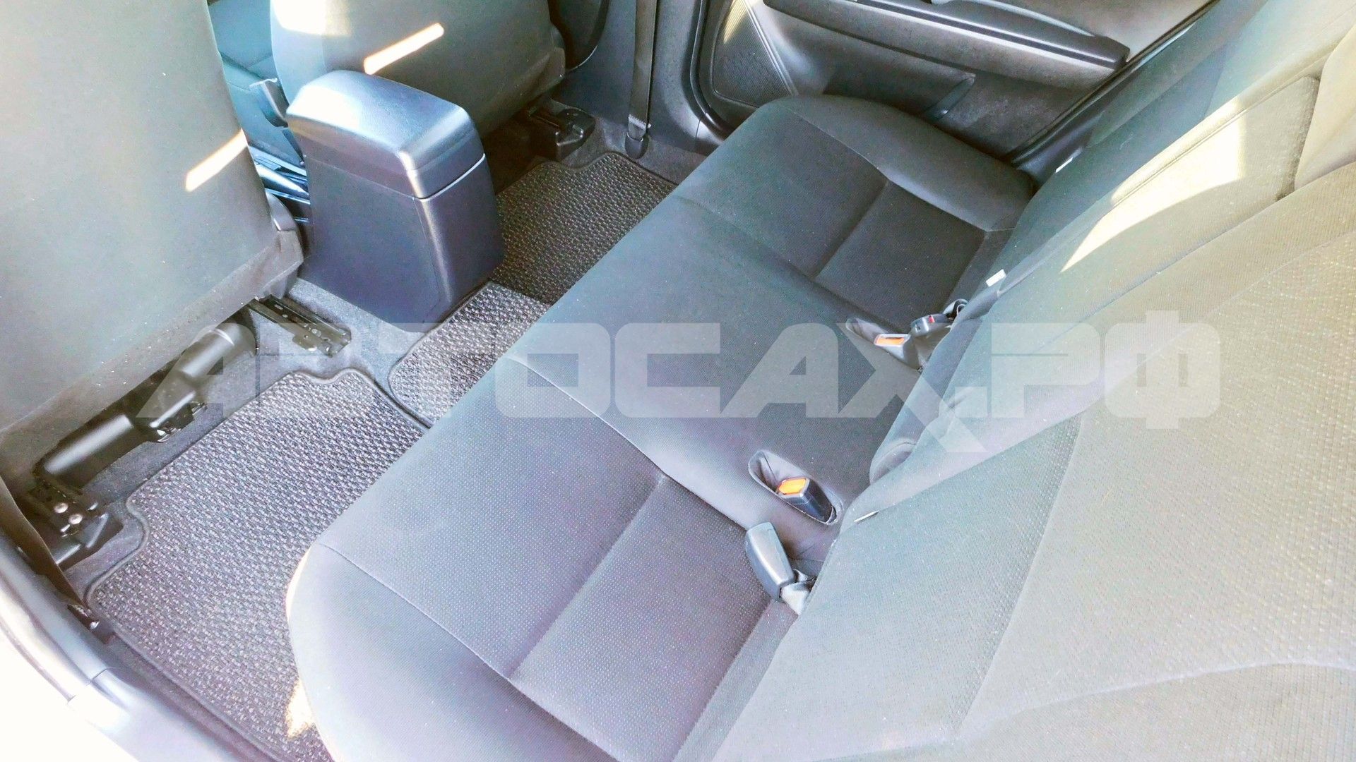 Toyota Corolla Fielder 2022, Универсал — фото 19