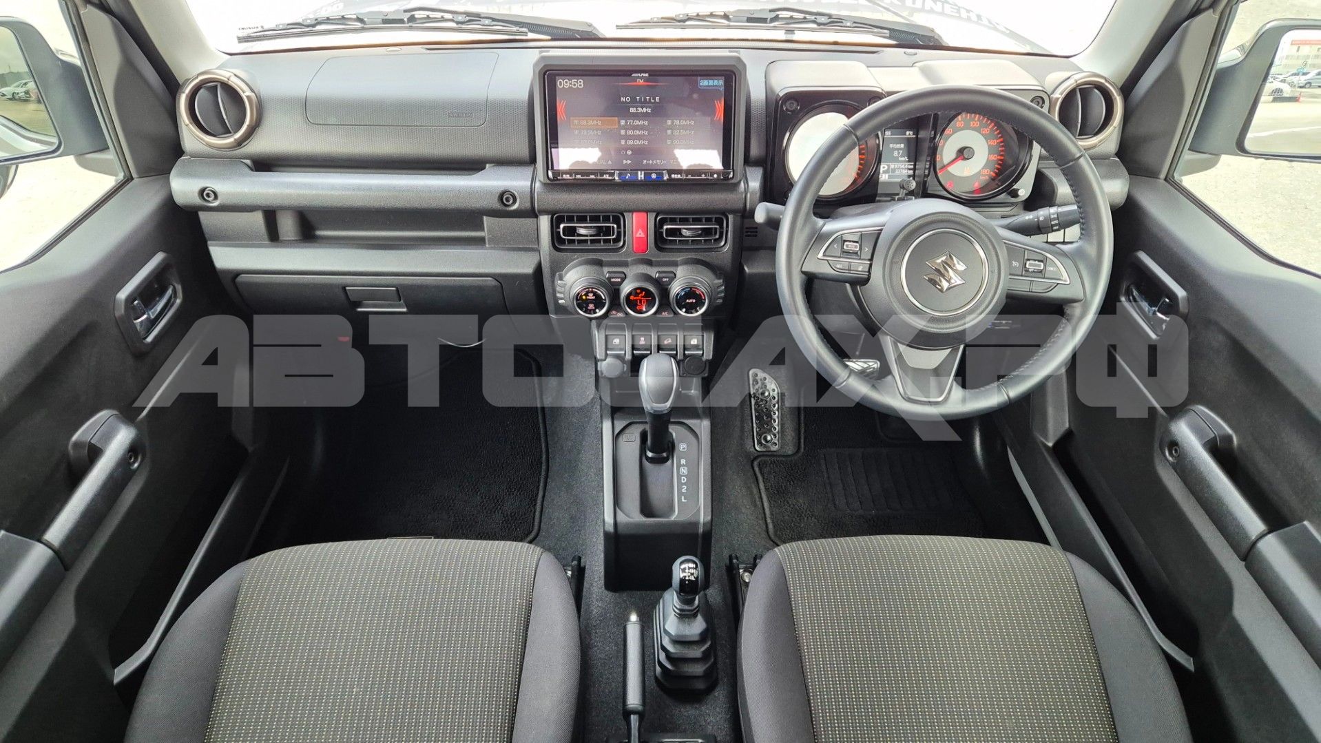 Suzuki Jimny Sierra — фото 17