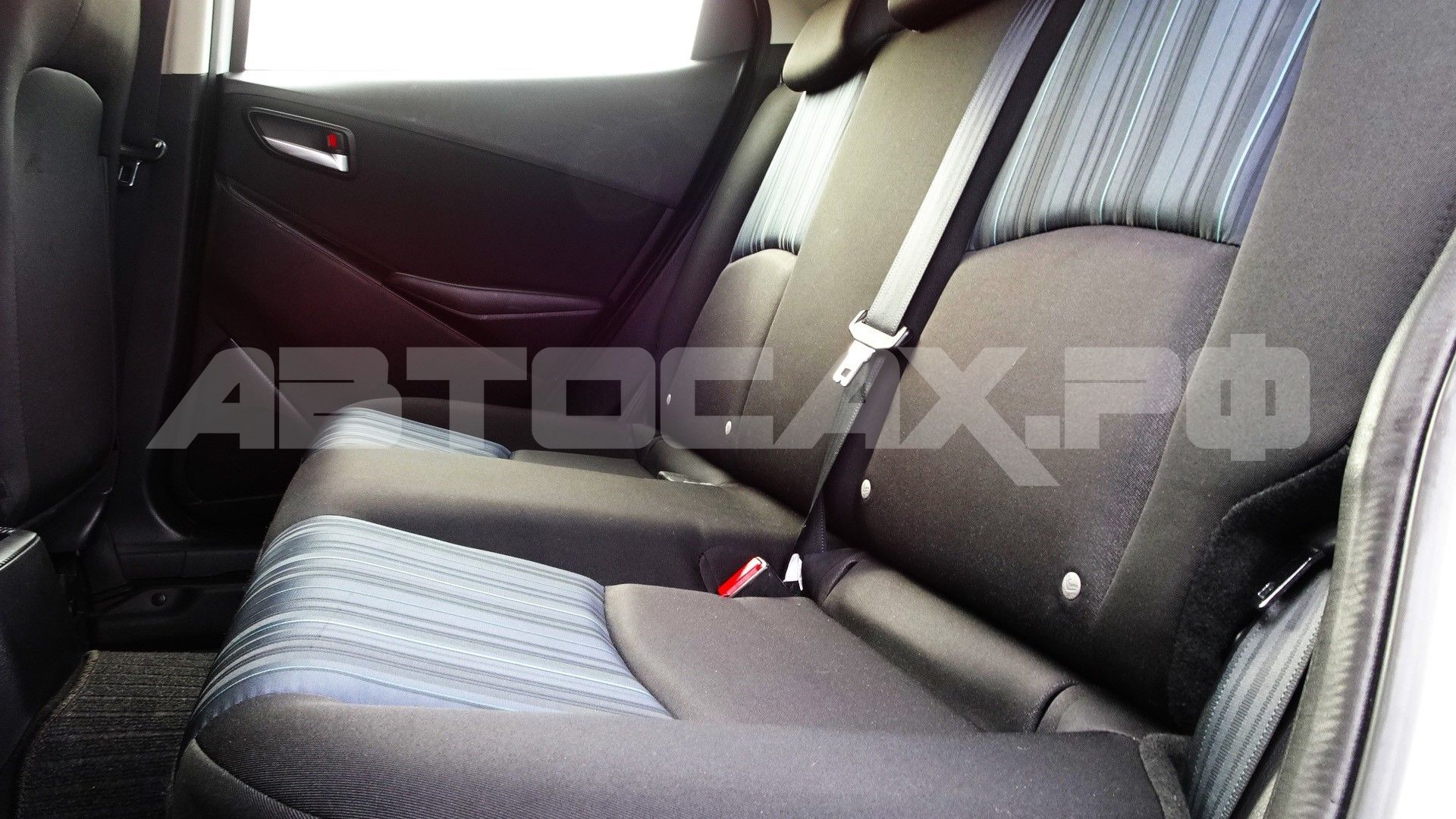 Mazda Demio 2019, Хэтчбек — фото 13
