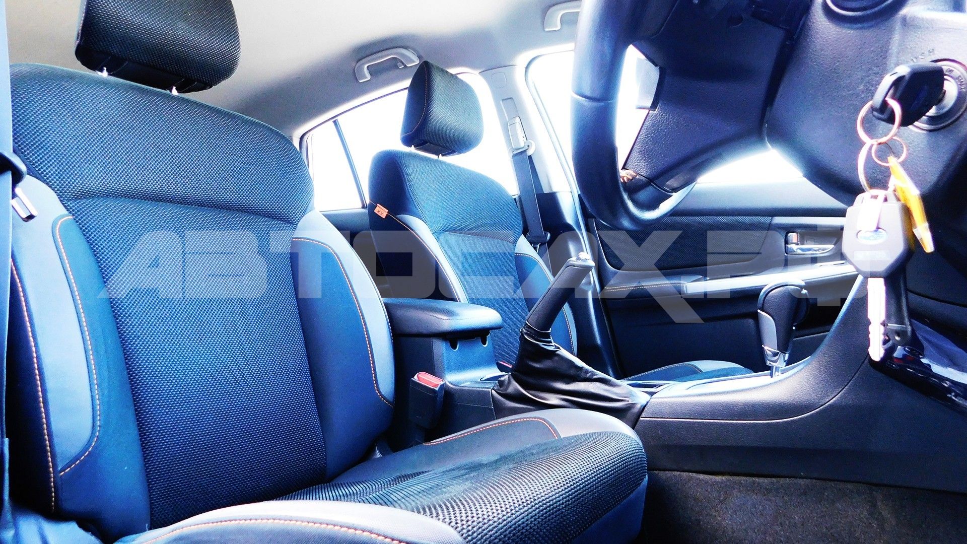 Subaru XV 2016, Кроссовер — фото 7