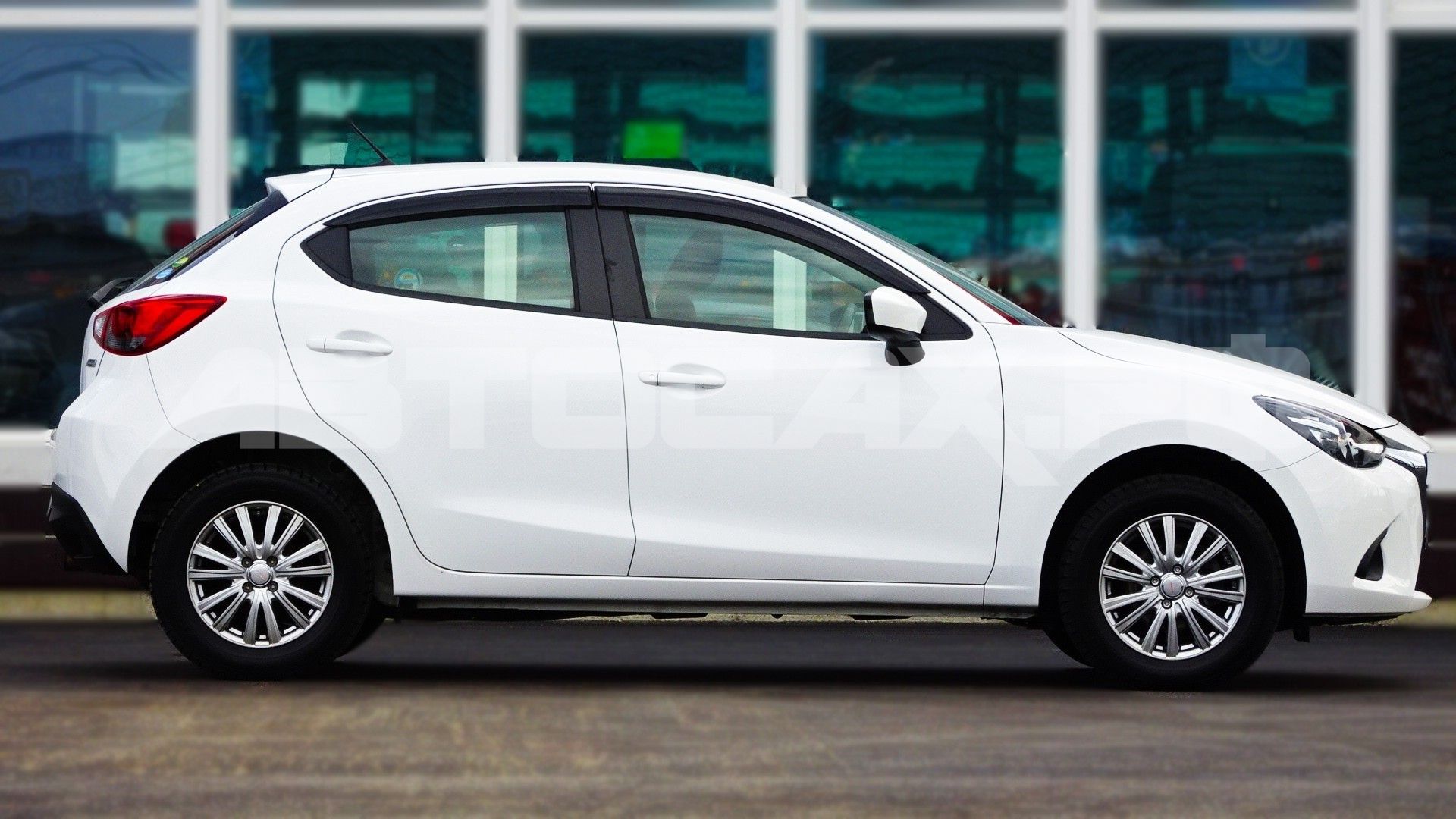 Mazda Demio 2019, Хэтчбек — фото 5