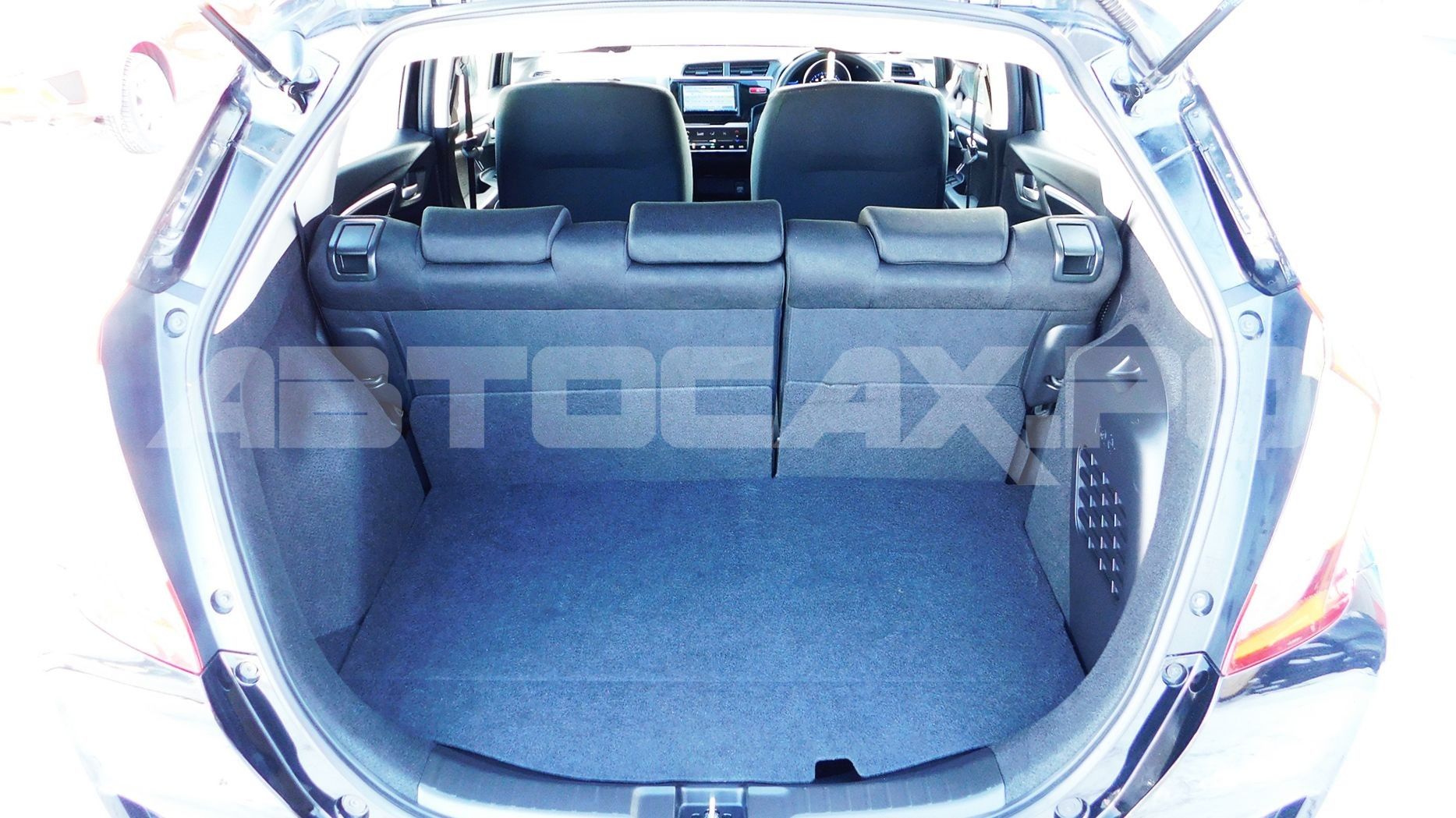 Honda Fit 2016, Хэтчбек — фото 18