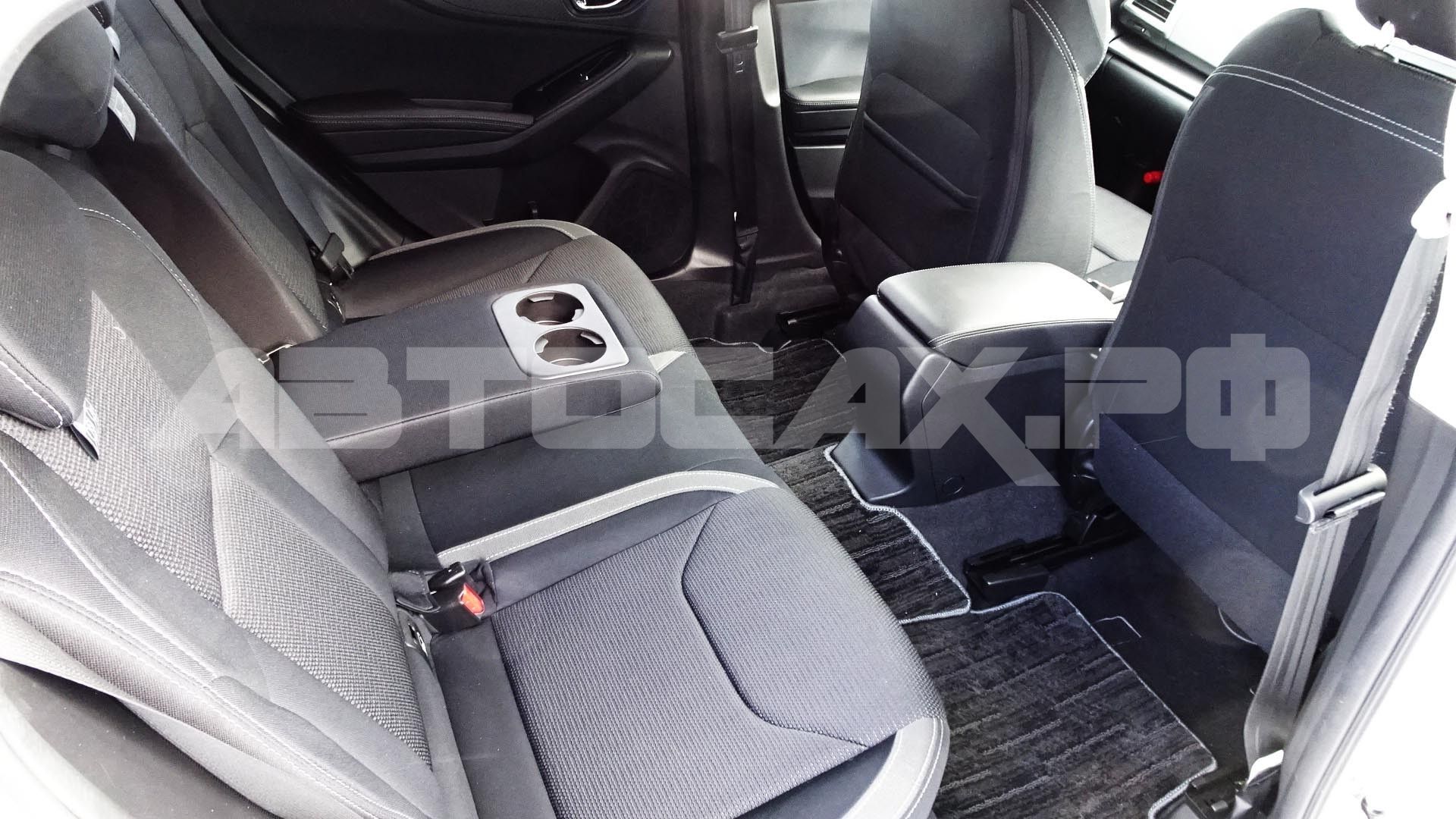 Subaru Impreza Sport 2018, Хэтчбек — фото 11