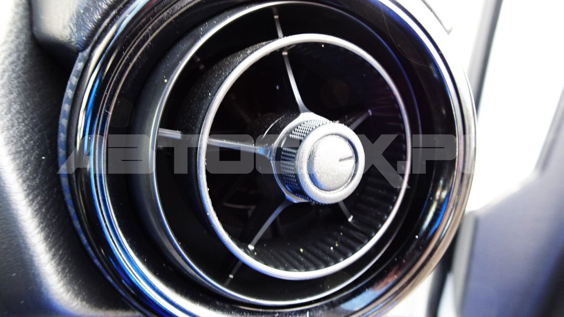 Mazda Demio 2019, Хэтчбек — фото 23