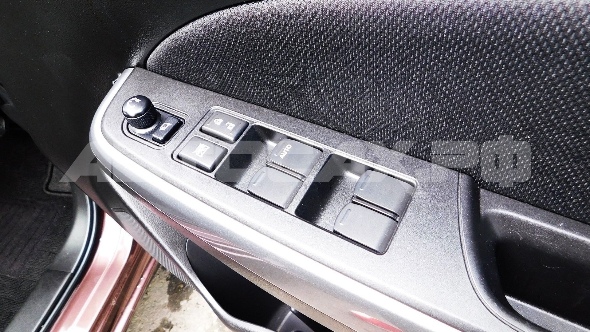 Suzuki Swift 2022, Хэтчбек — фото 21