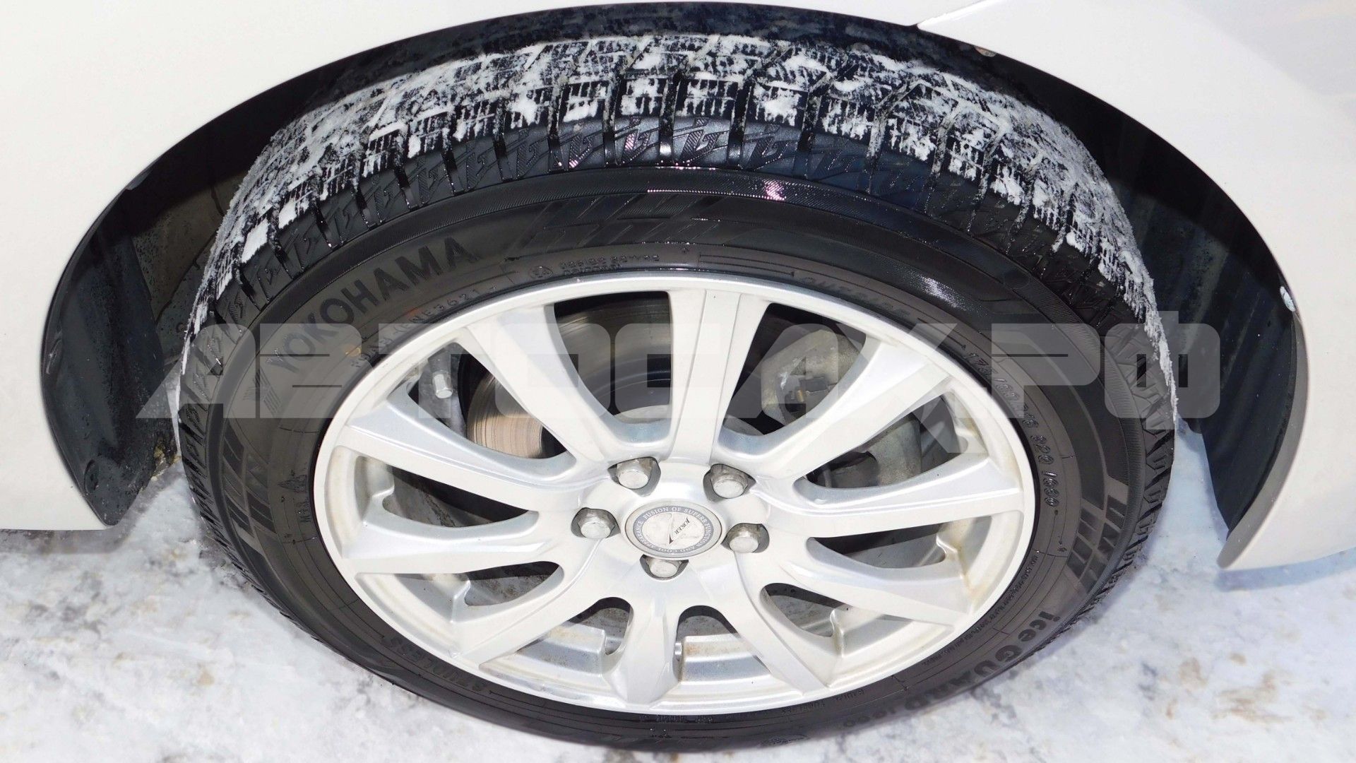 Toyota Ractis 2015, Хэтчбек — фото 34