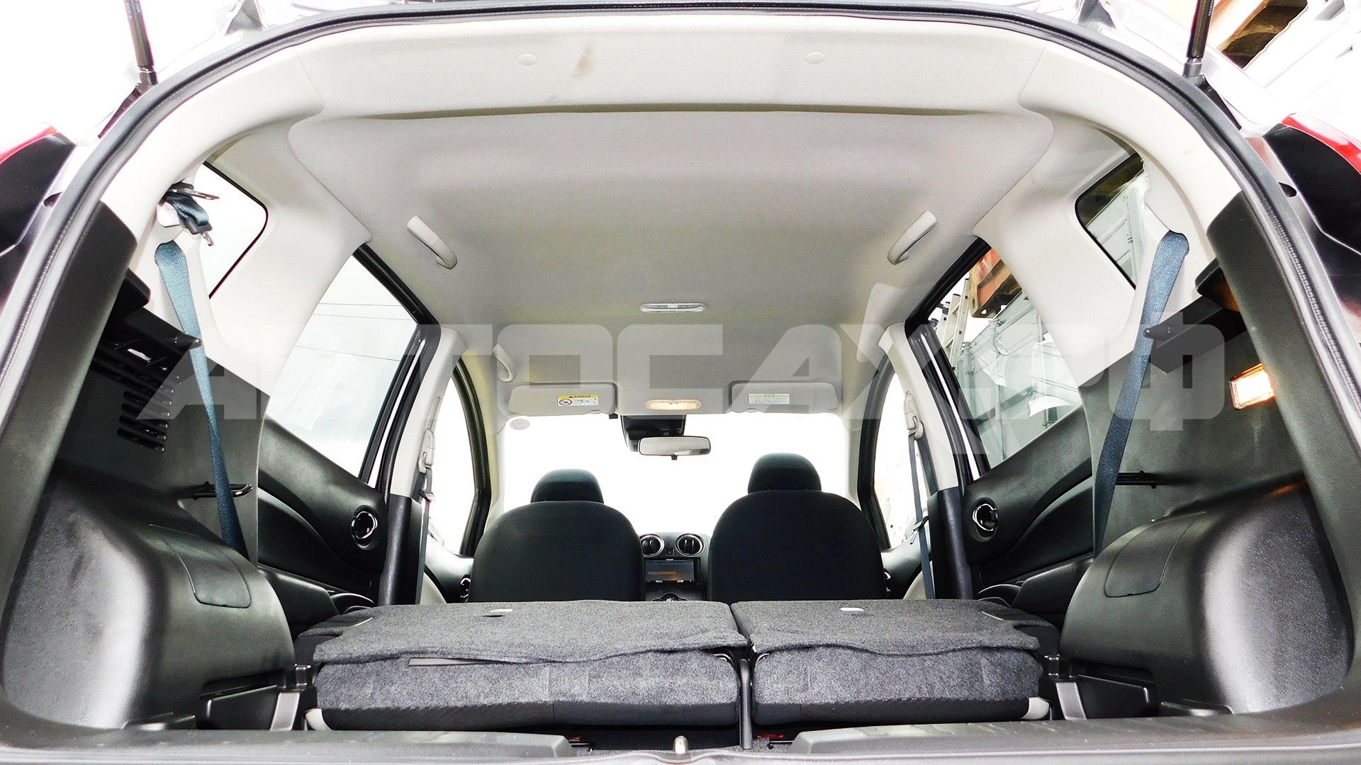 Nissan Note 2018, Хэтчбек — фото 21