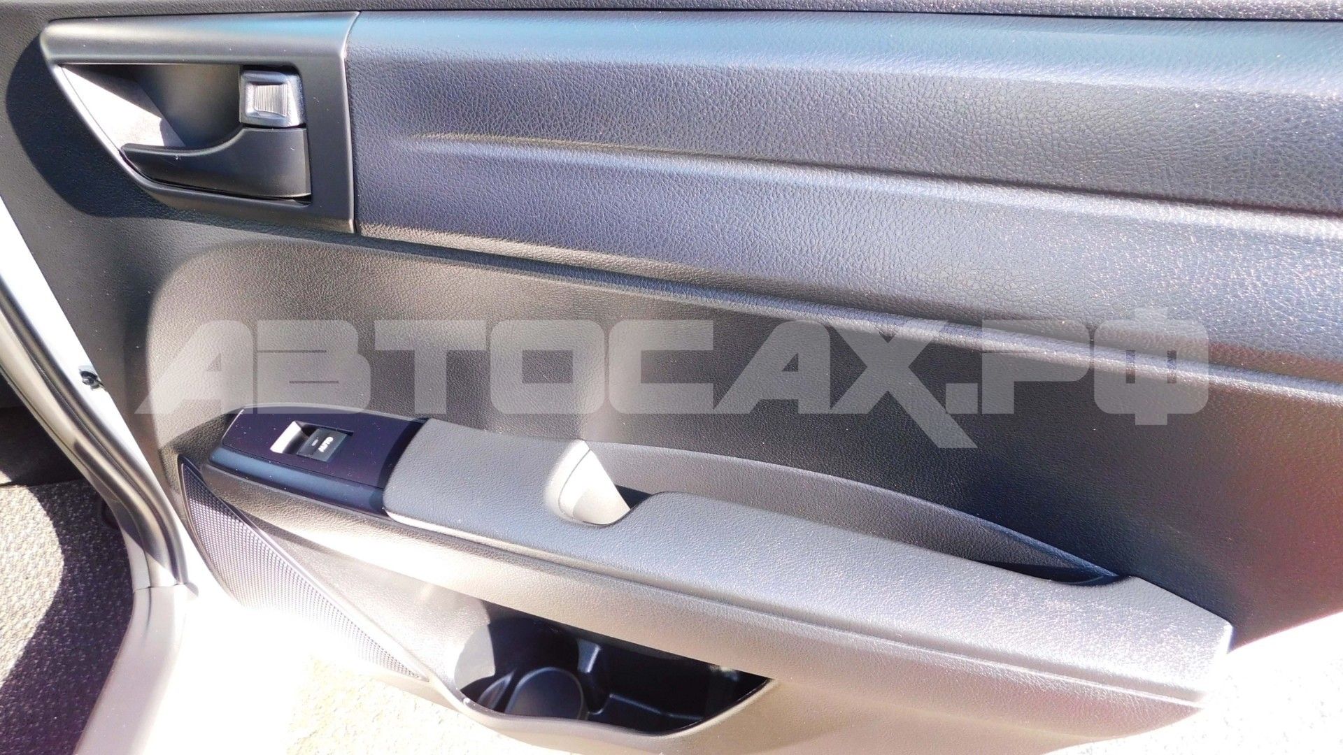 Toyota Corolla Fielder 2017, Универсал — фото 28