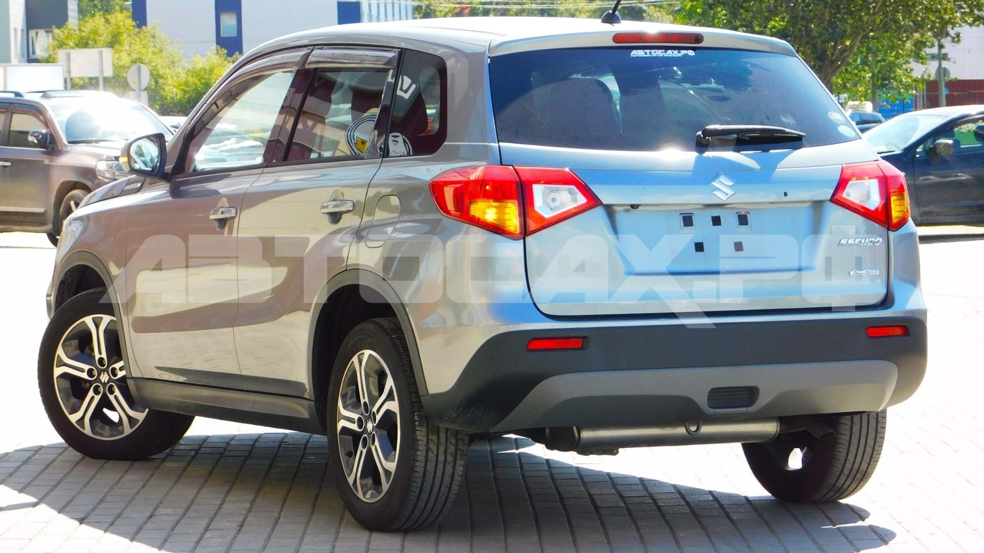 Suzuki Escudo 2018, Кроссовер — фото 2