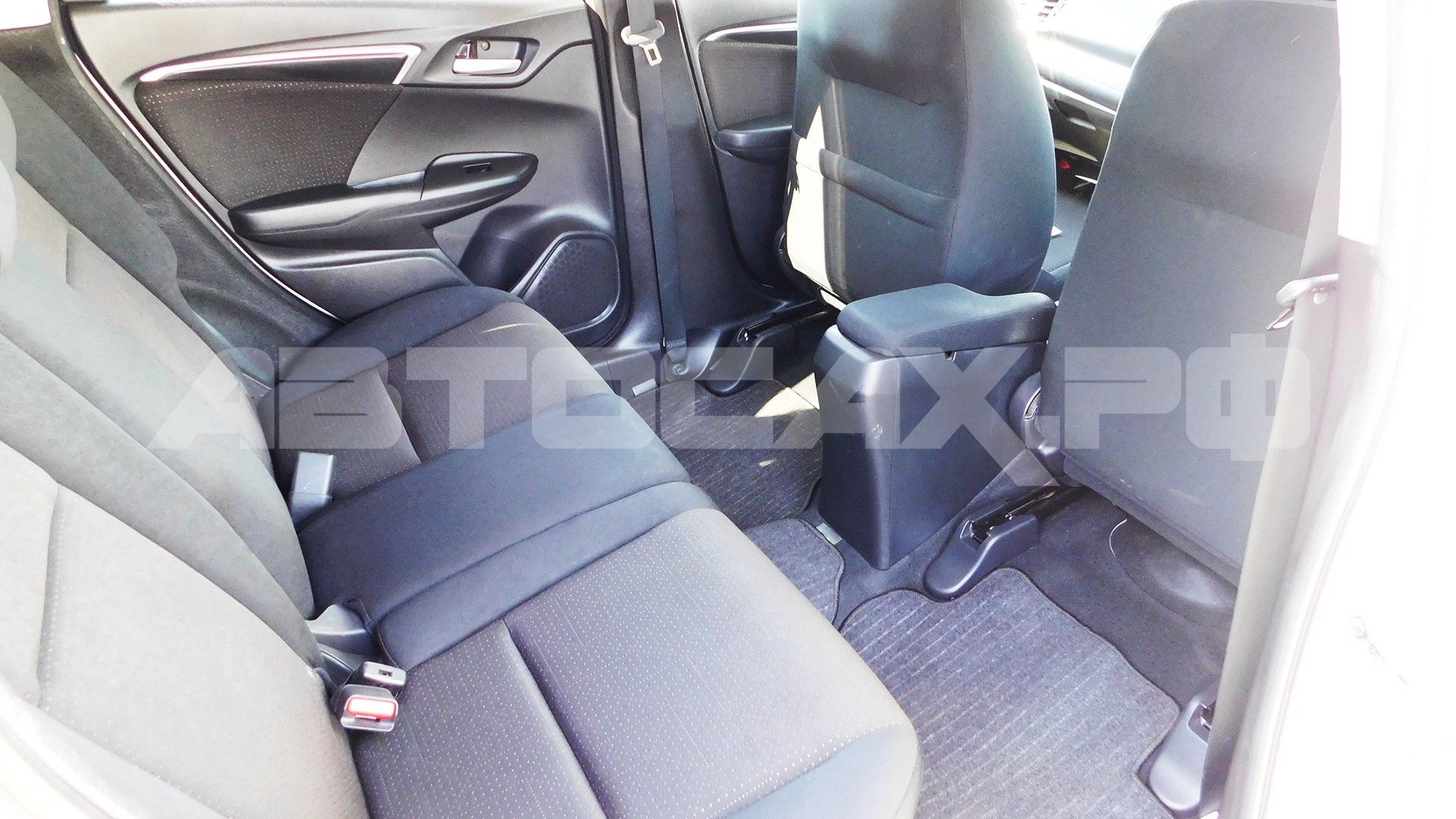 Honda Fit 2016, Хэтчбек — фото 19
