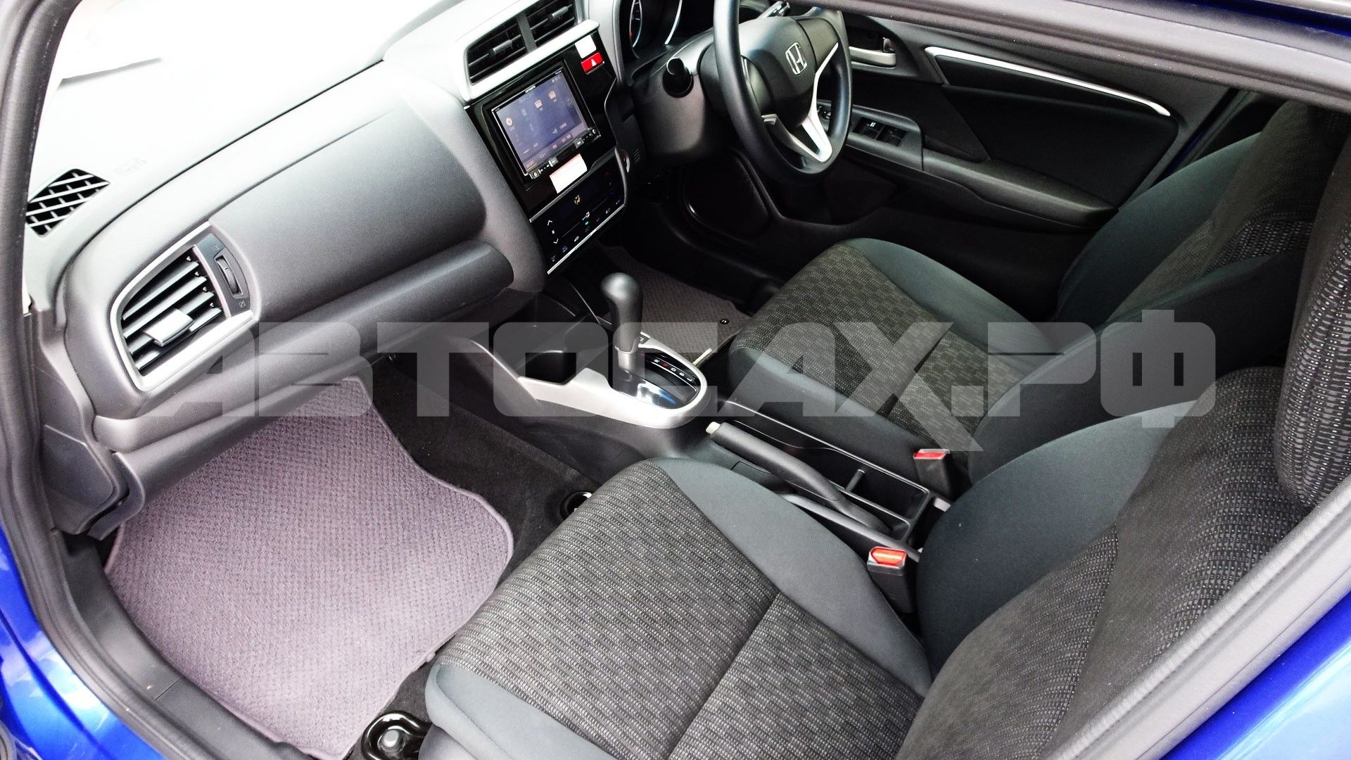 Honda Fit 2017, Хэтчбек — фото 12
