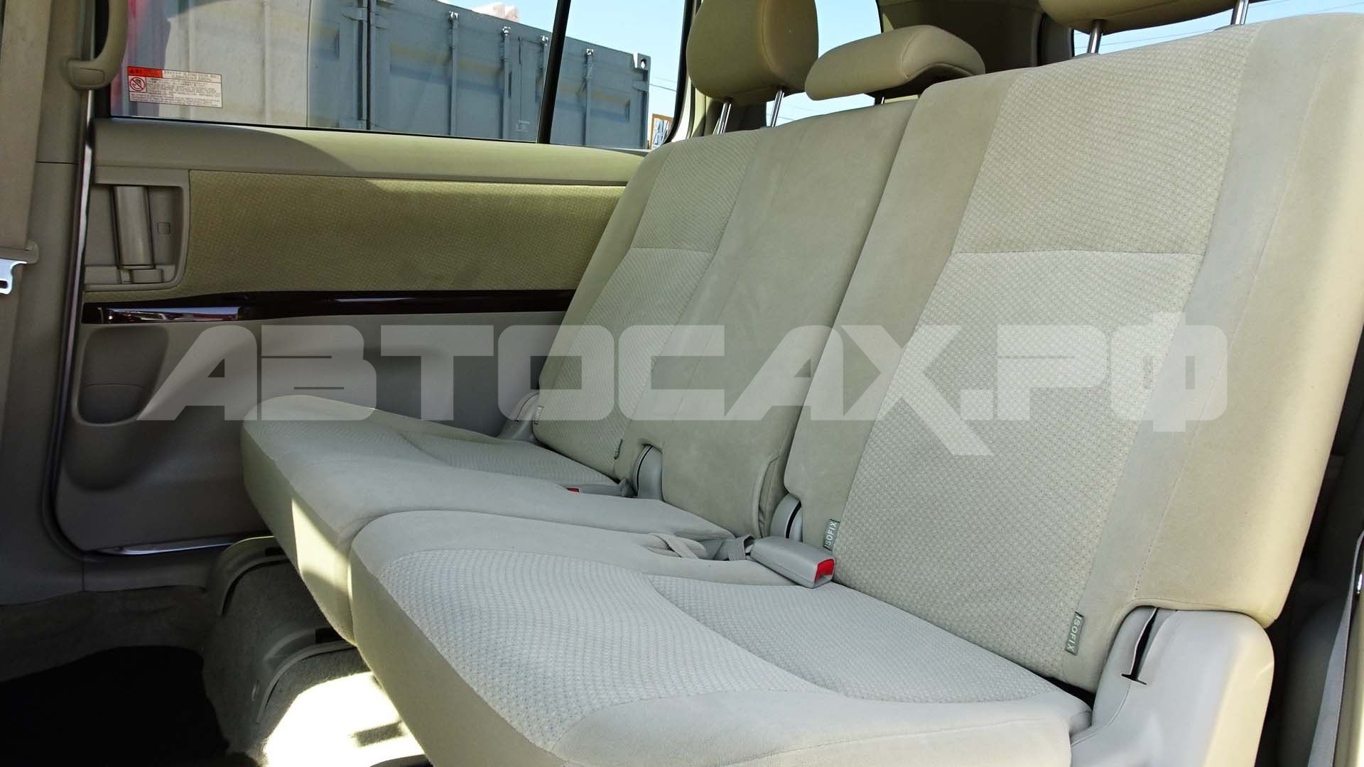 Toyota Isis 2017, Минивэн — фото 14