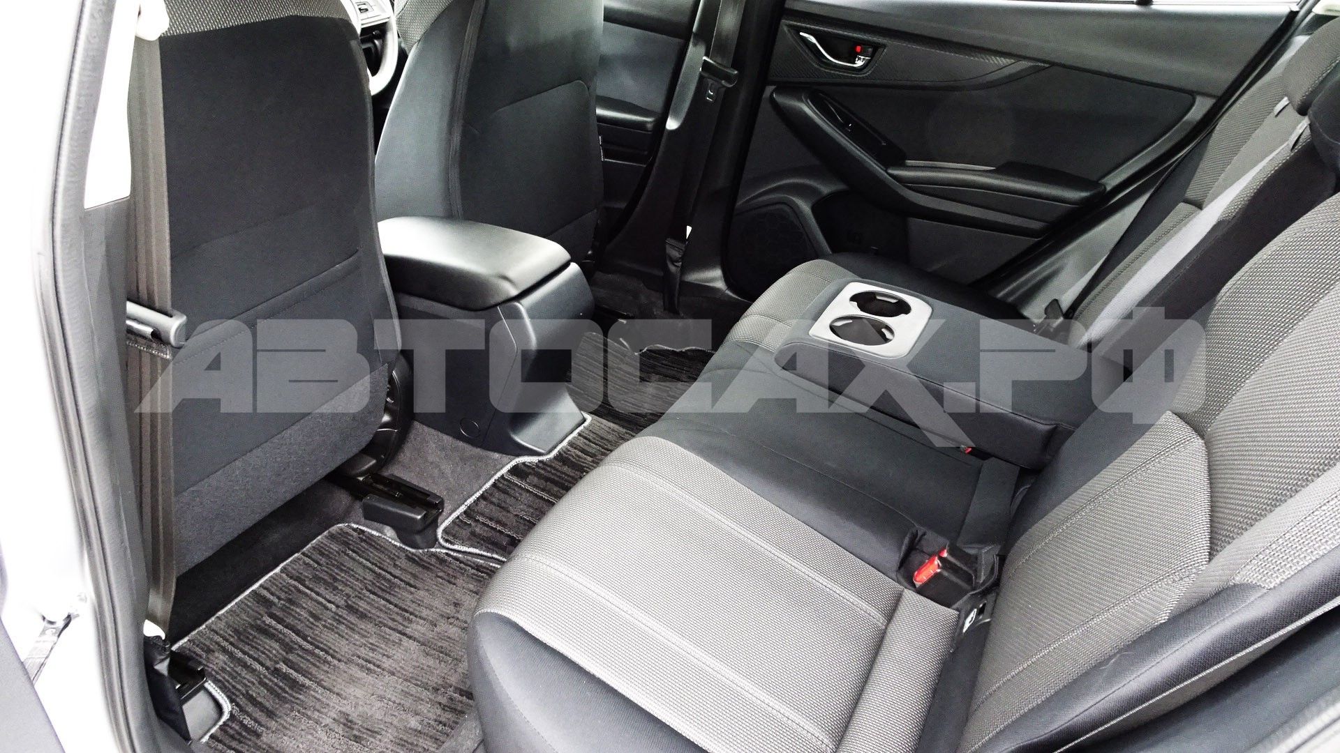 Subaru Impreza G4 2019, Седан — фото 16
