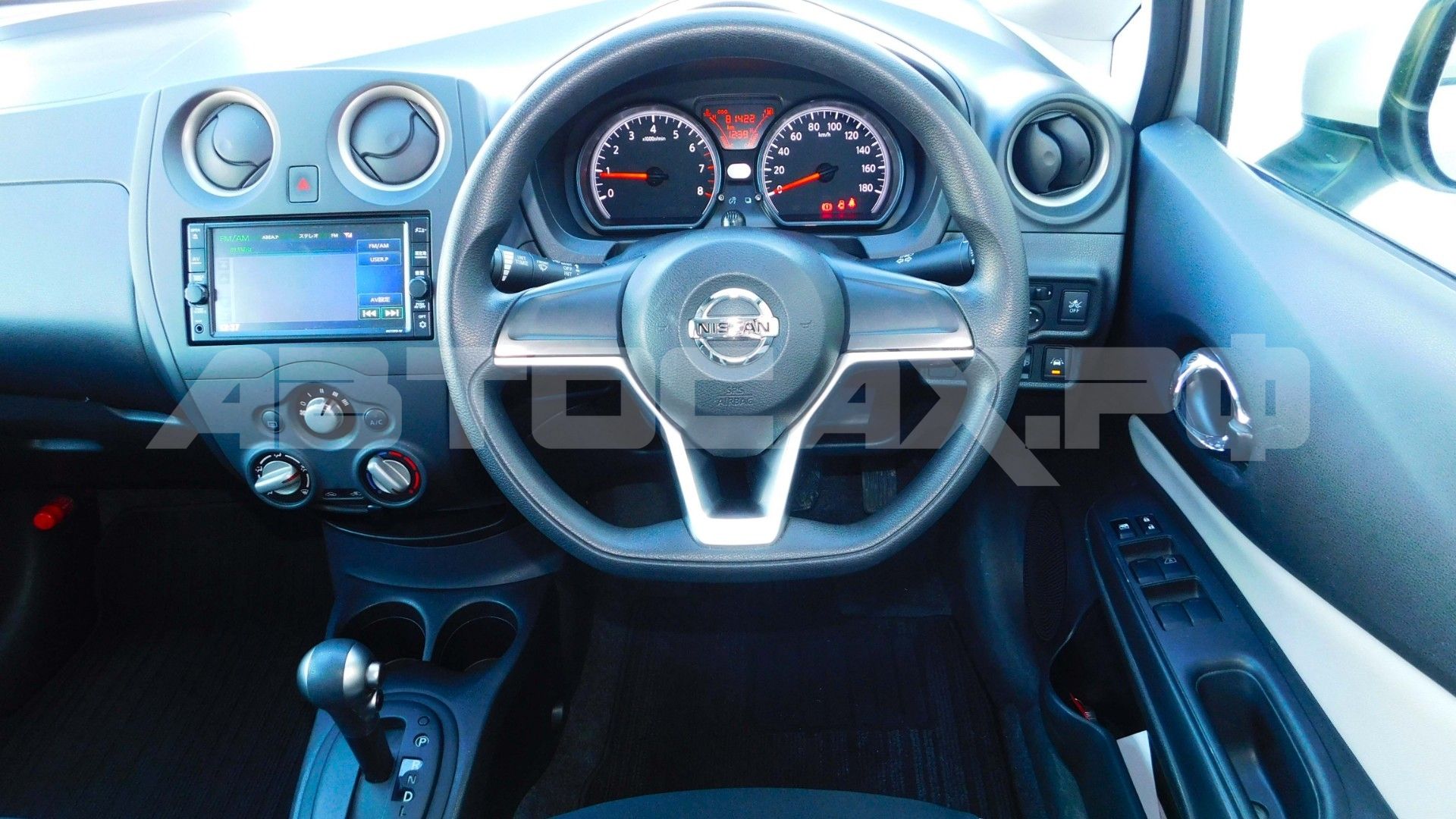 Nissan Note 2019, Хэтчбек — фото 13