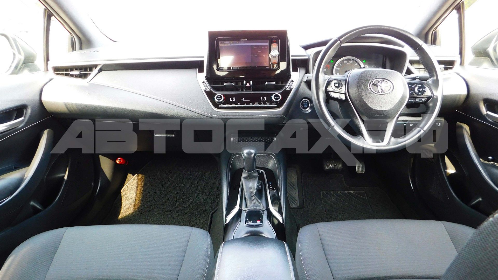 Toyota Corolla Sport 2022, Хэтчбек — фото 13