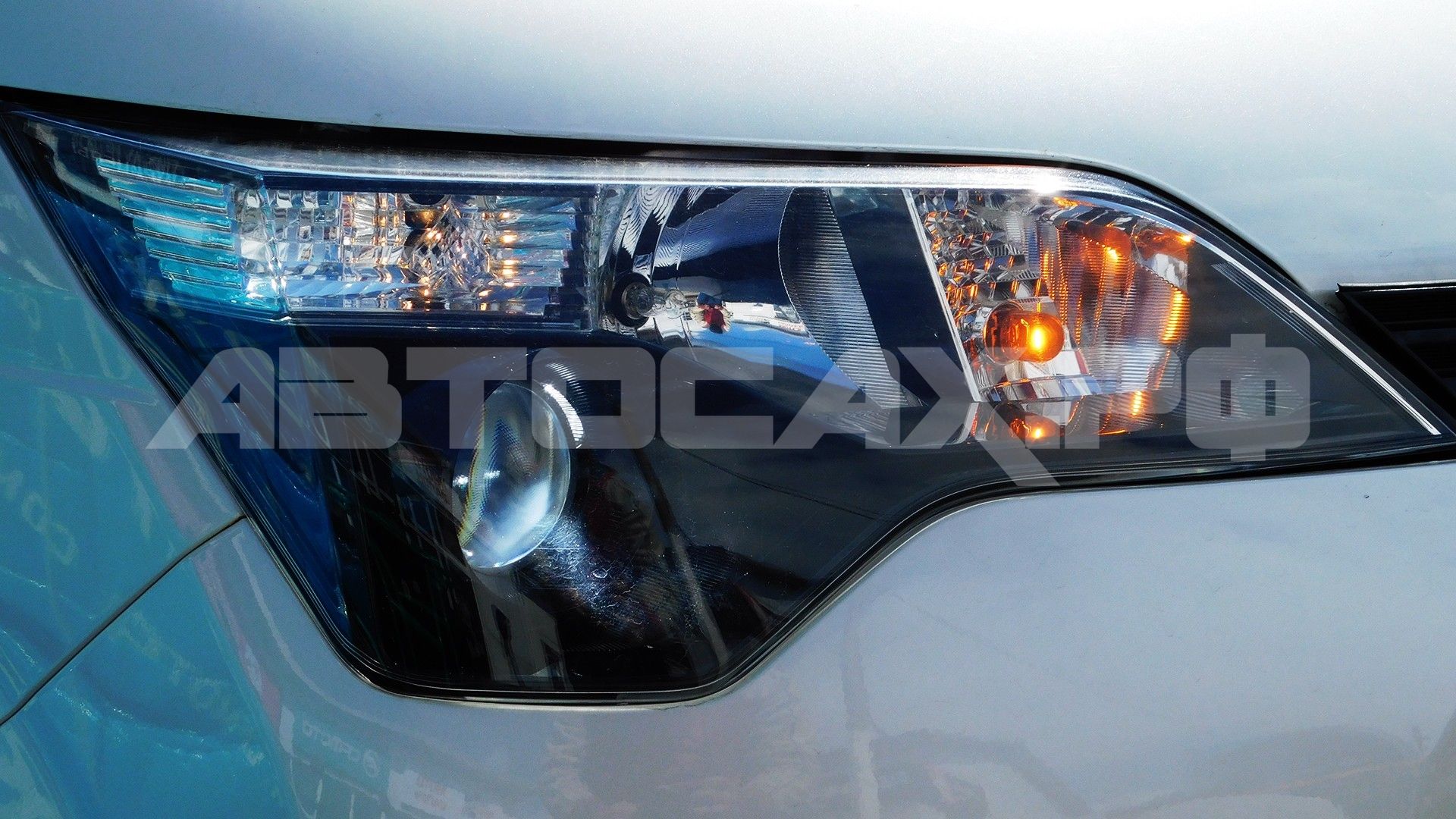 Toyota Spade 2017, Хэтчбек — фото 39