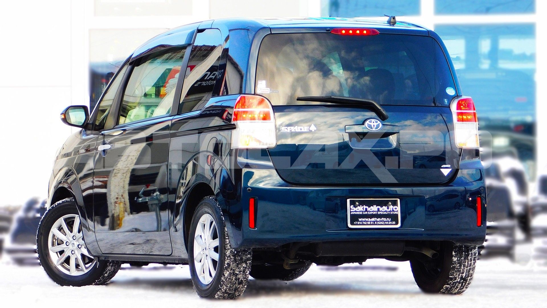 Toyota Spade 2016, Хэтчбек — фото 6