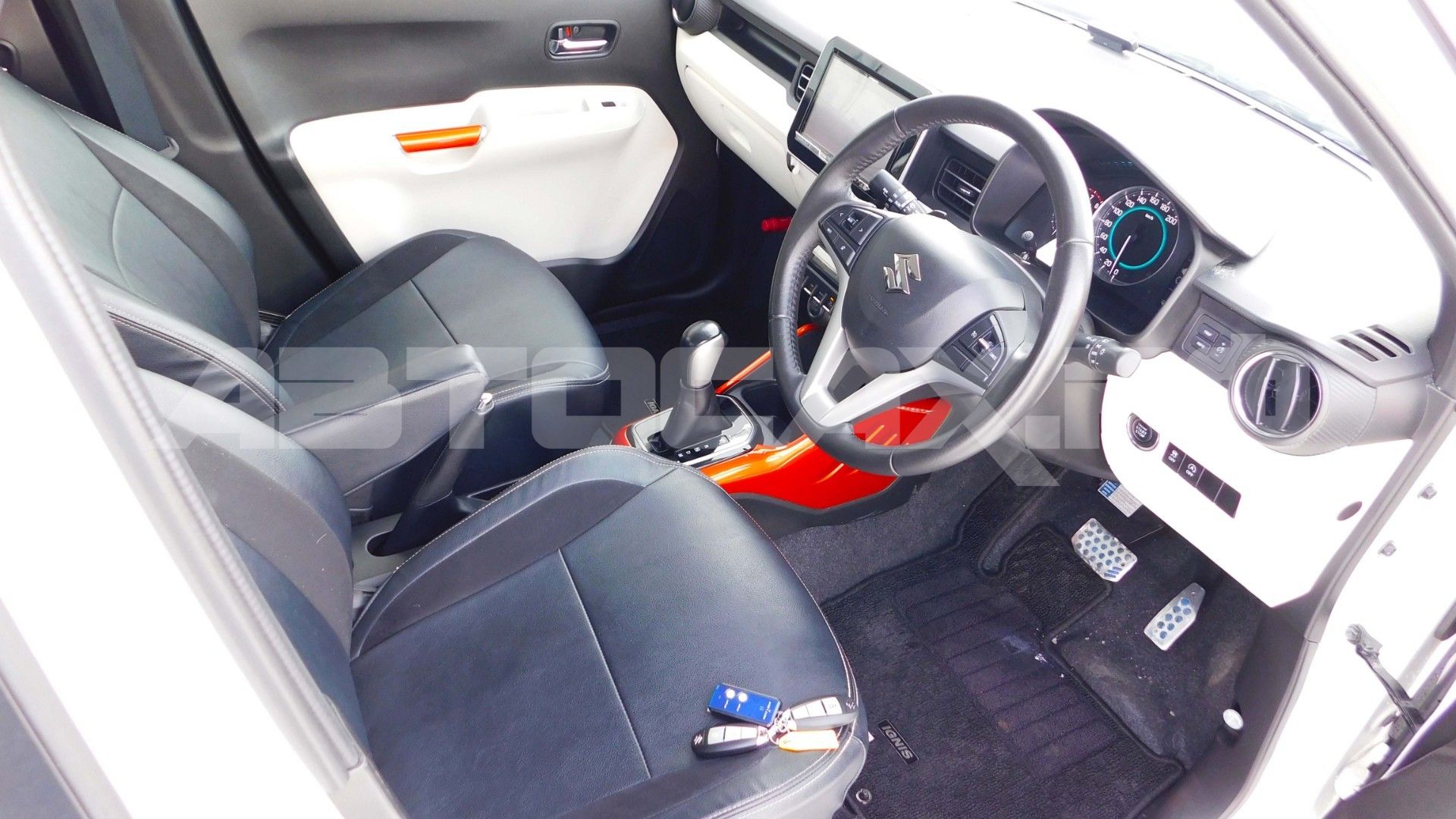 Suzuki Ignis 2019, Хэтчбек — фото 8